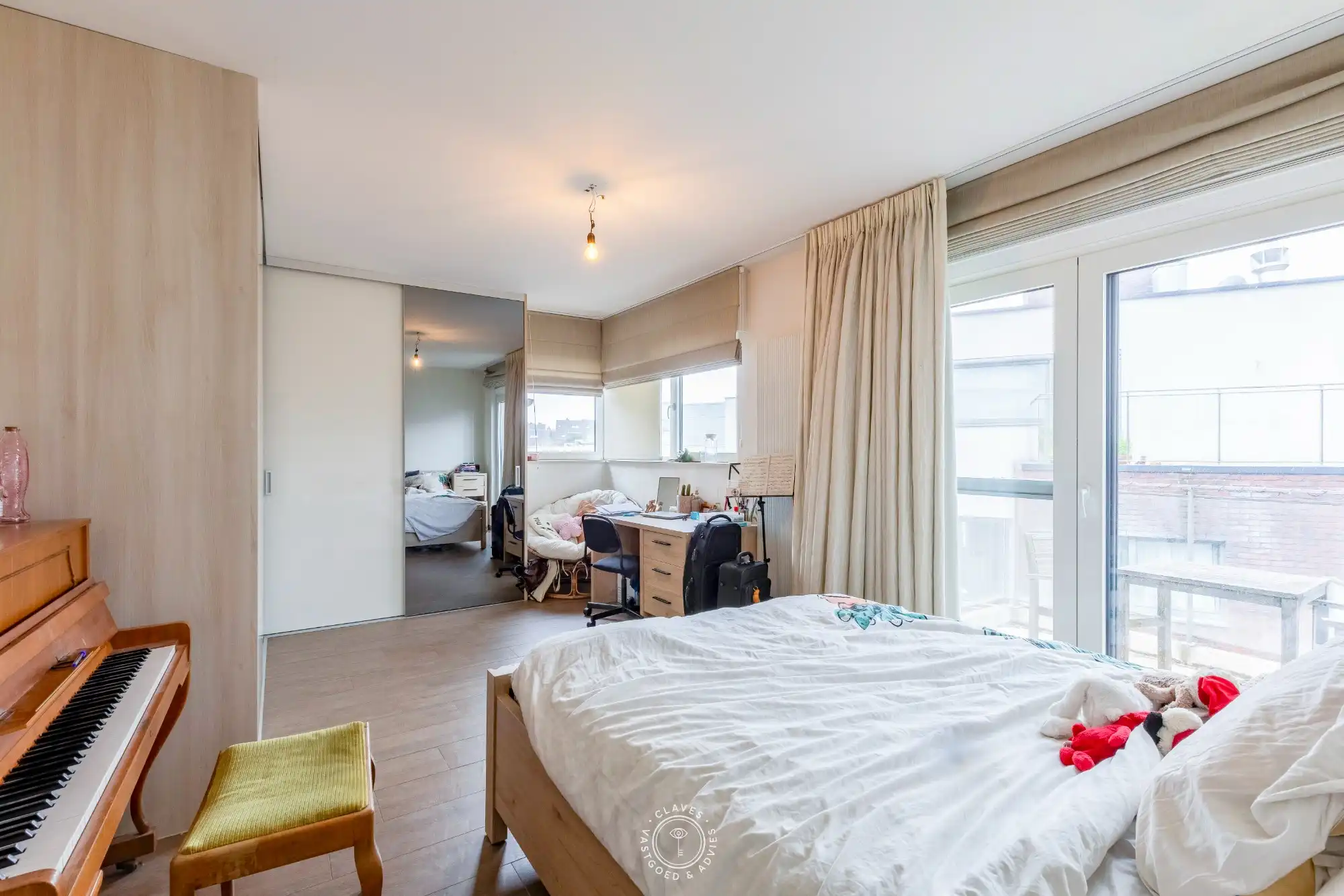 Penthouse met 3 slaapkamers en 2 autostaanplaatsen foto 12