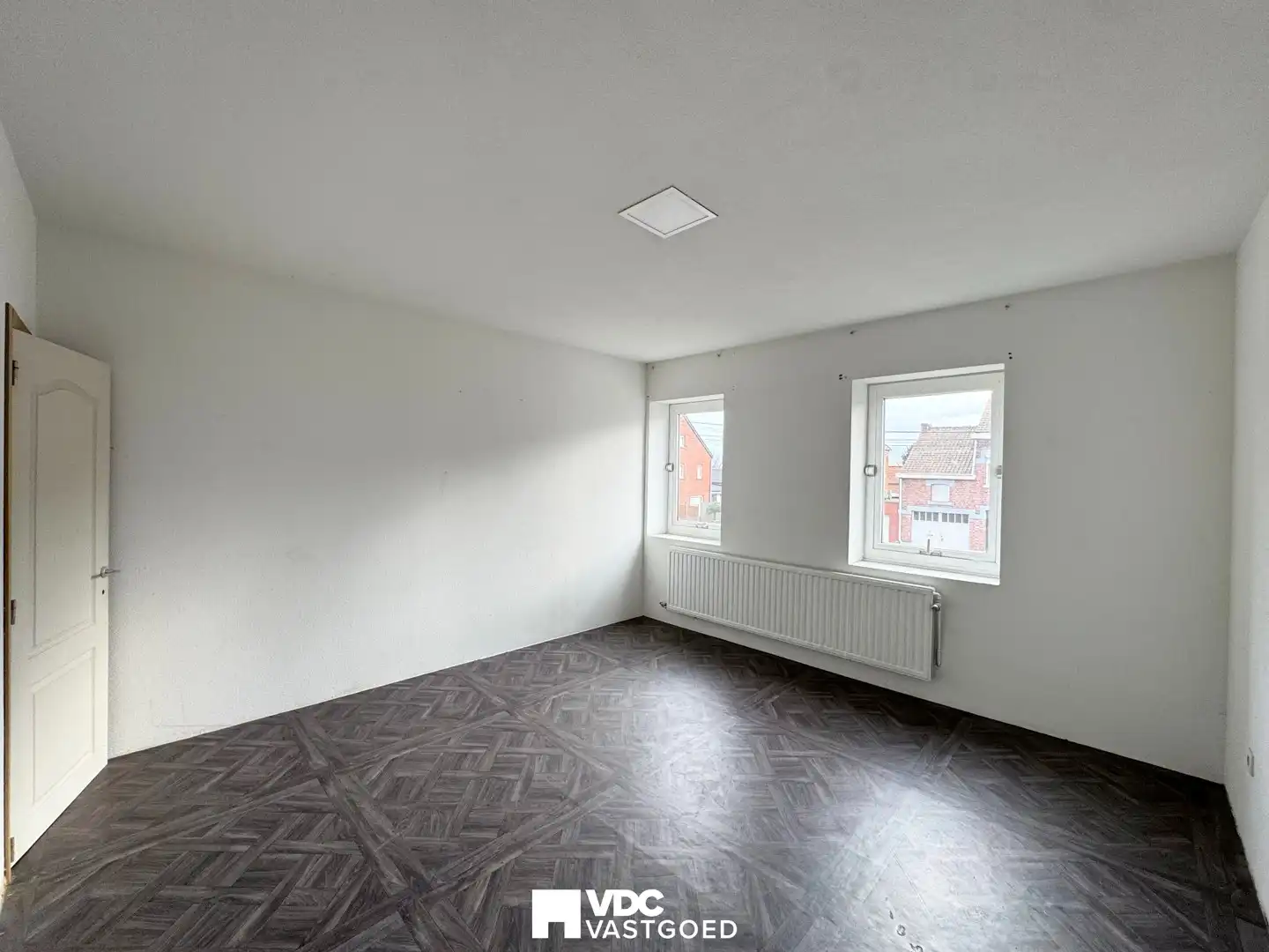 Te renoveren rijwoning met veel potentieel te Hoepertingen foto 12