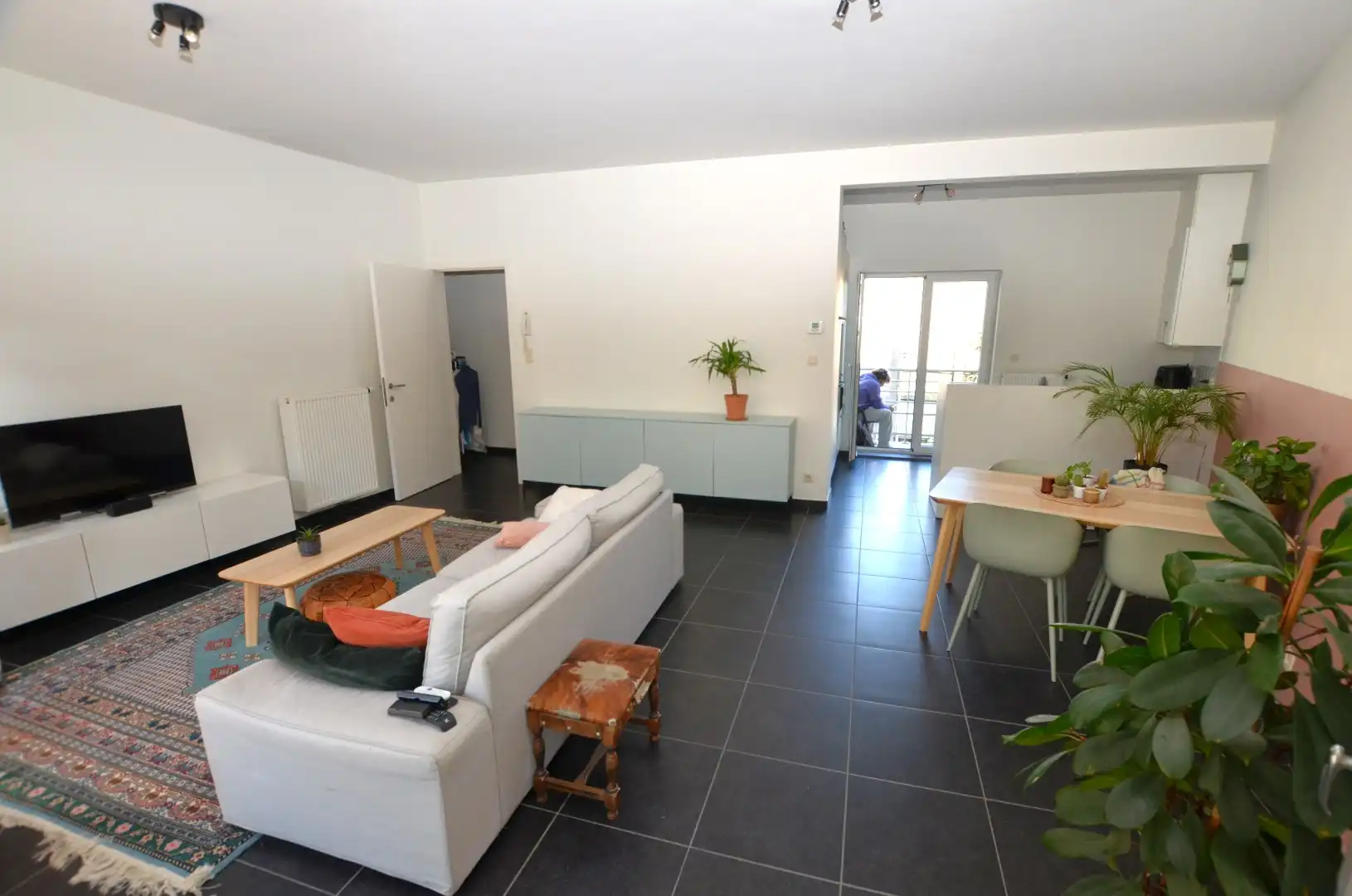 Instapklaar mooi appartement foto 2