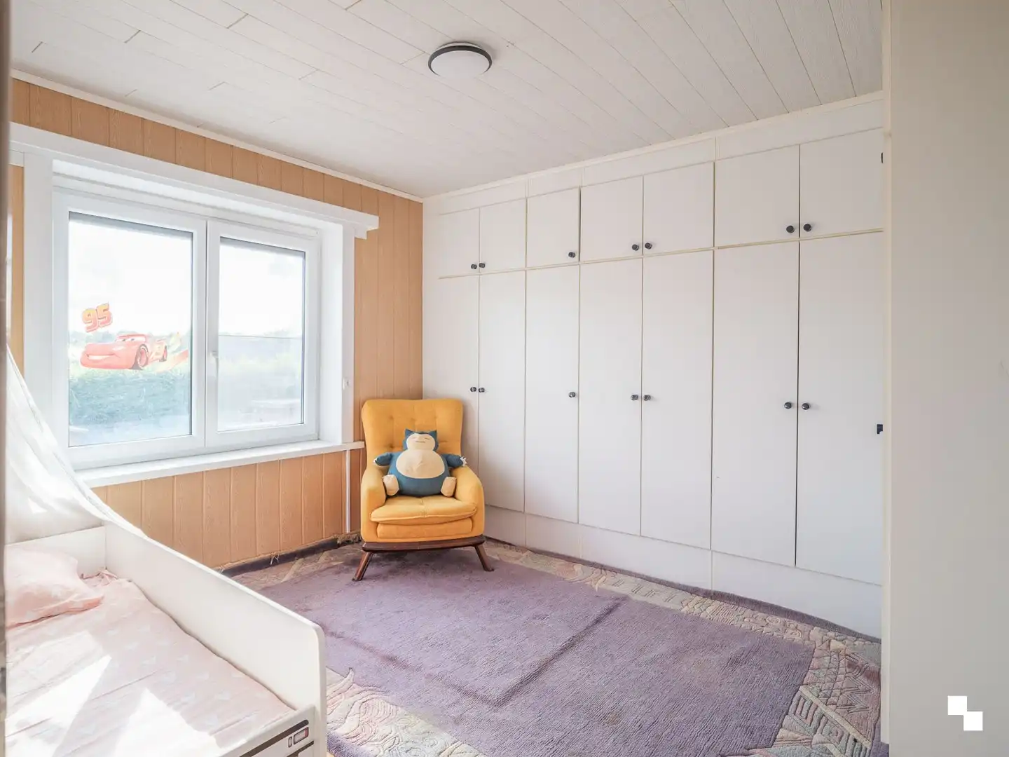Op te frissen woning te koop aan het station van Melle foto 10