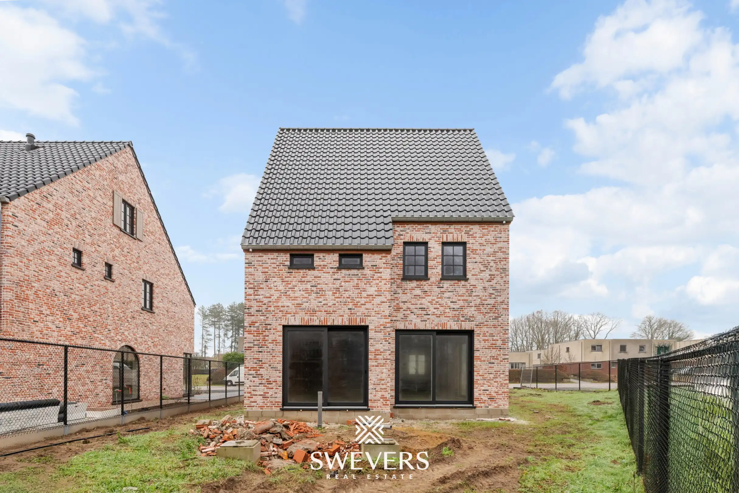 Vrijstaande nieuwbouw villa op 5a 73ca in centrum Paal foto 22