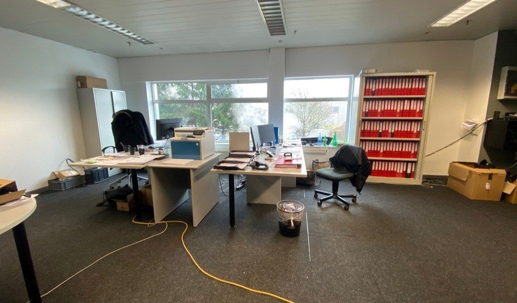Magazijn met kantoren te huur op logistieke site te Bornem foto 5