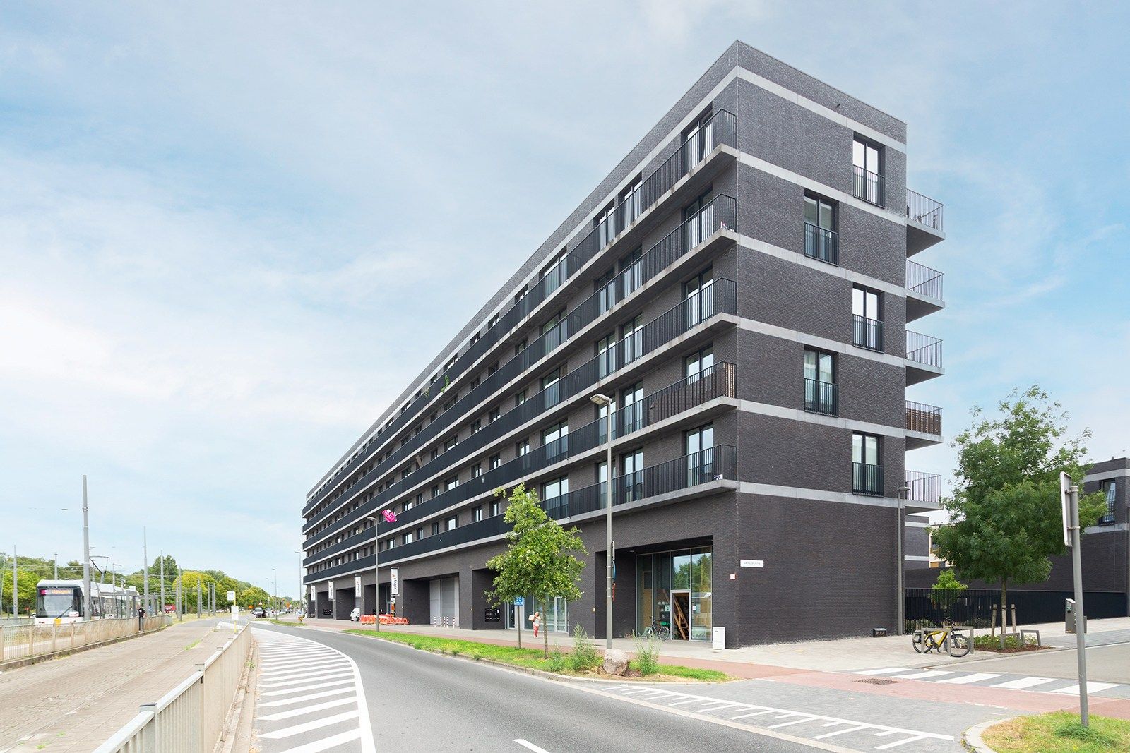 Lichtrijk appartement met 2 slaapkamers foto 22