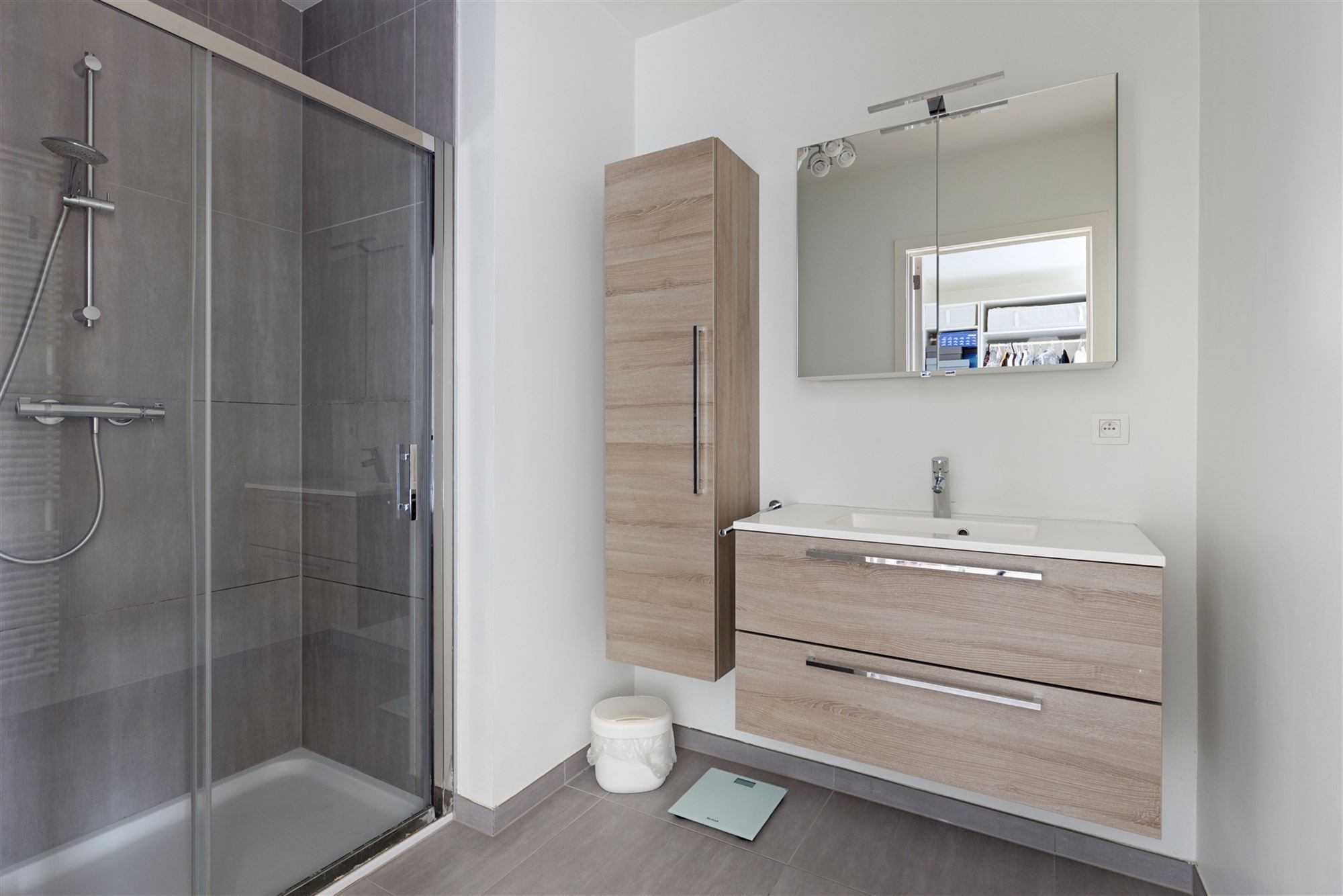 Subliem appartement met ruim terras en parking in't Groen Kwartier foto 13