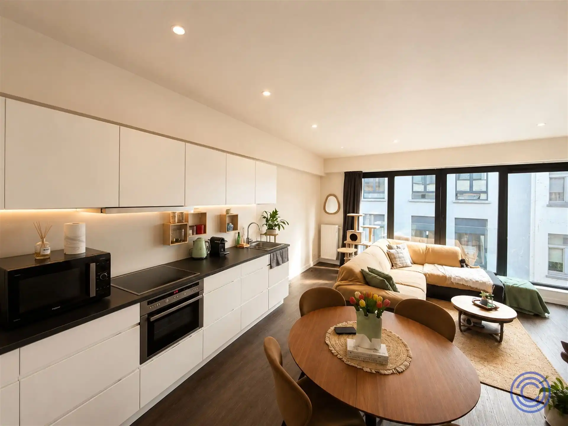Prachtig 2 slpk appartement in hartje Antwerpen!  foto 2