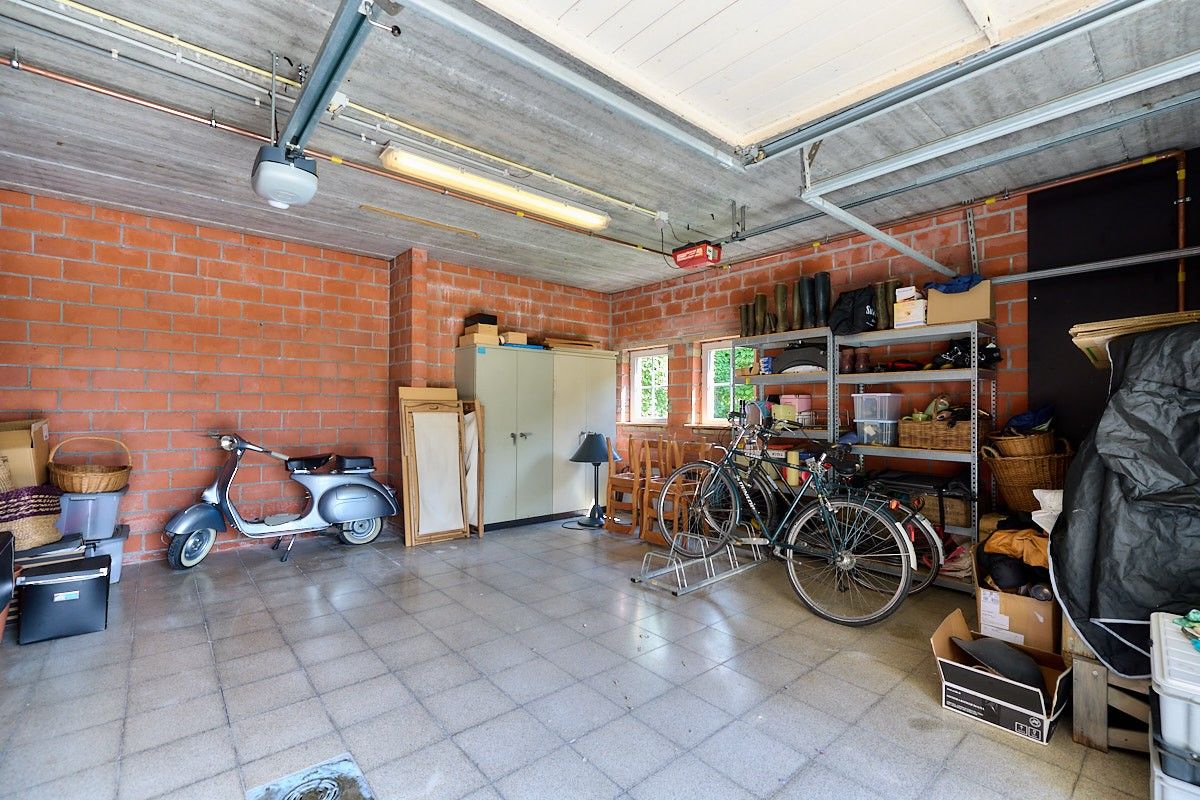 Hedendaags landelijk en rustig wonen in deze opmerkelijke villa met aangelegde tuin. foto 17