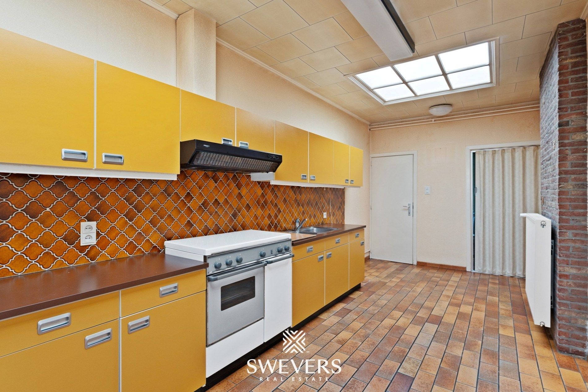 Woonst met 5 slaapkamers en hangar van 250m² in centrum Beringen foto 12