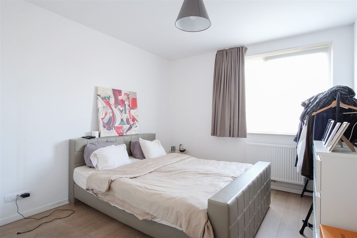Ruim en modern appartement in het groene Wijnegem foto 16