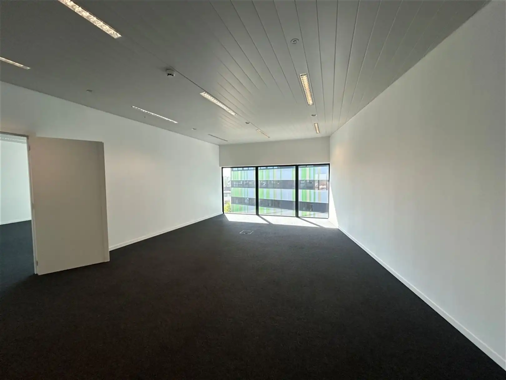 Commercieel en strategisch gelegen kantoor-/investeringspand in Leuven foto 5