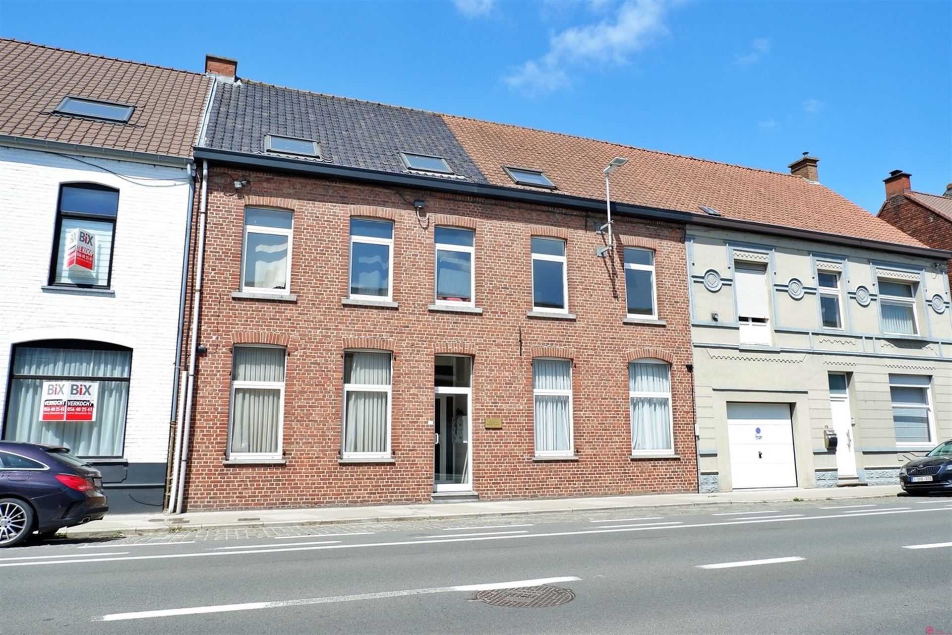 Duplex appartement te Wevelgem foto {{pictureIndex}}