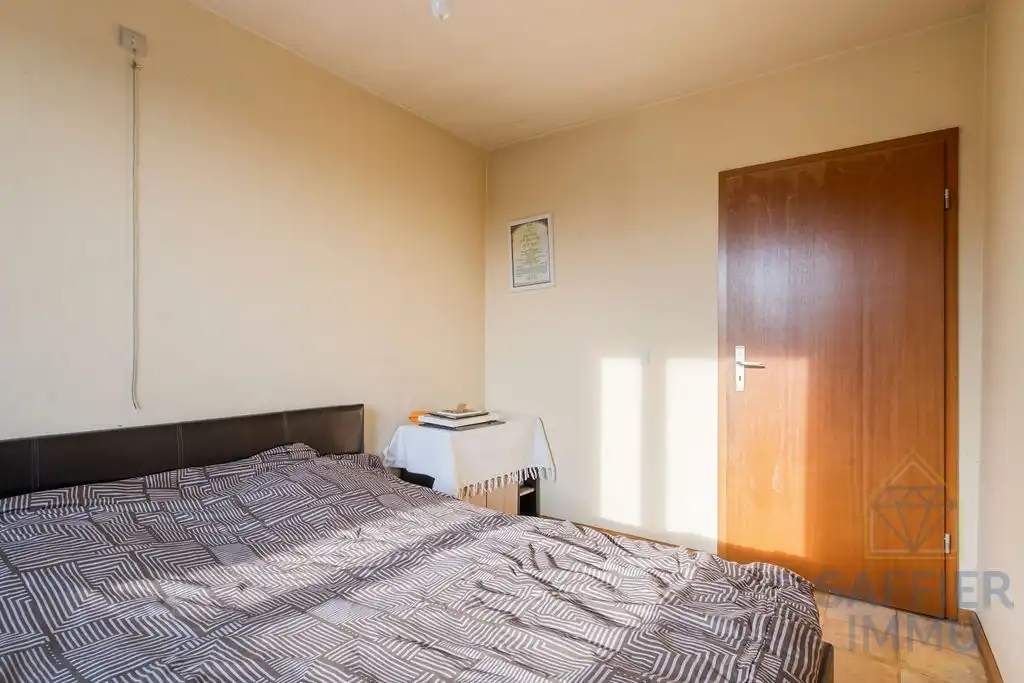 Ruim 2-slaapkamer appartement met zonnig terras op topligging in Roeselare foto 7