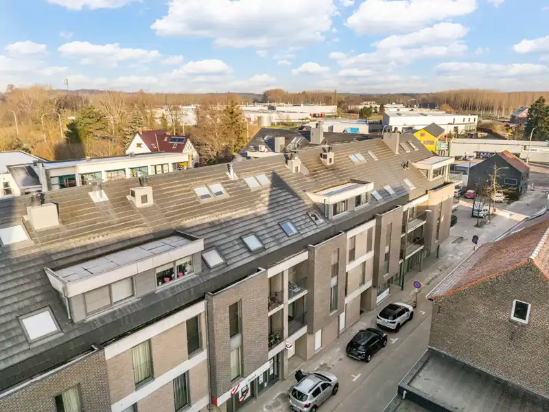 Klassevol duplex-appartement met gemeenschappelijk zwembad foto 27