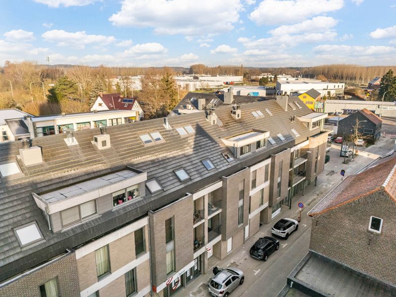 Klassevol duplex-appartement met gemeenschappelijk zwembad foto 27