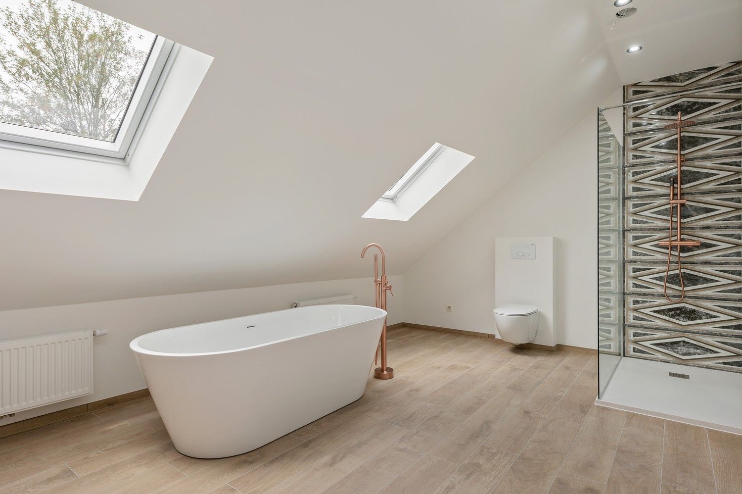 Instapklare woning o.a. 3 slaapkamers. foto 22
