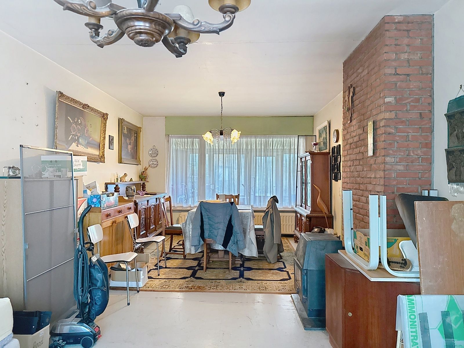 Te renoveren woning in rustige wijk op wandelafstand van centrum foto 16