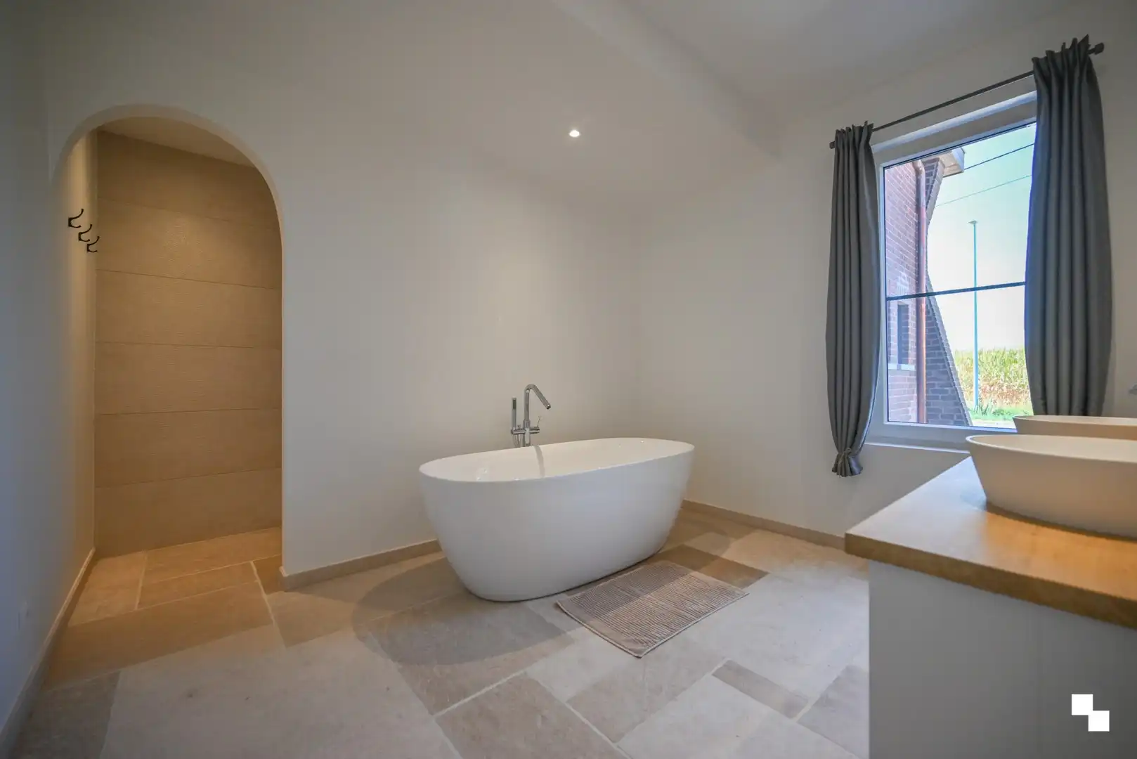 Karaktervolle vrijstaande woning te Ingelmunster foto 21