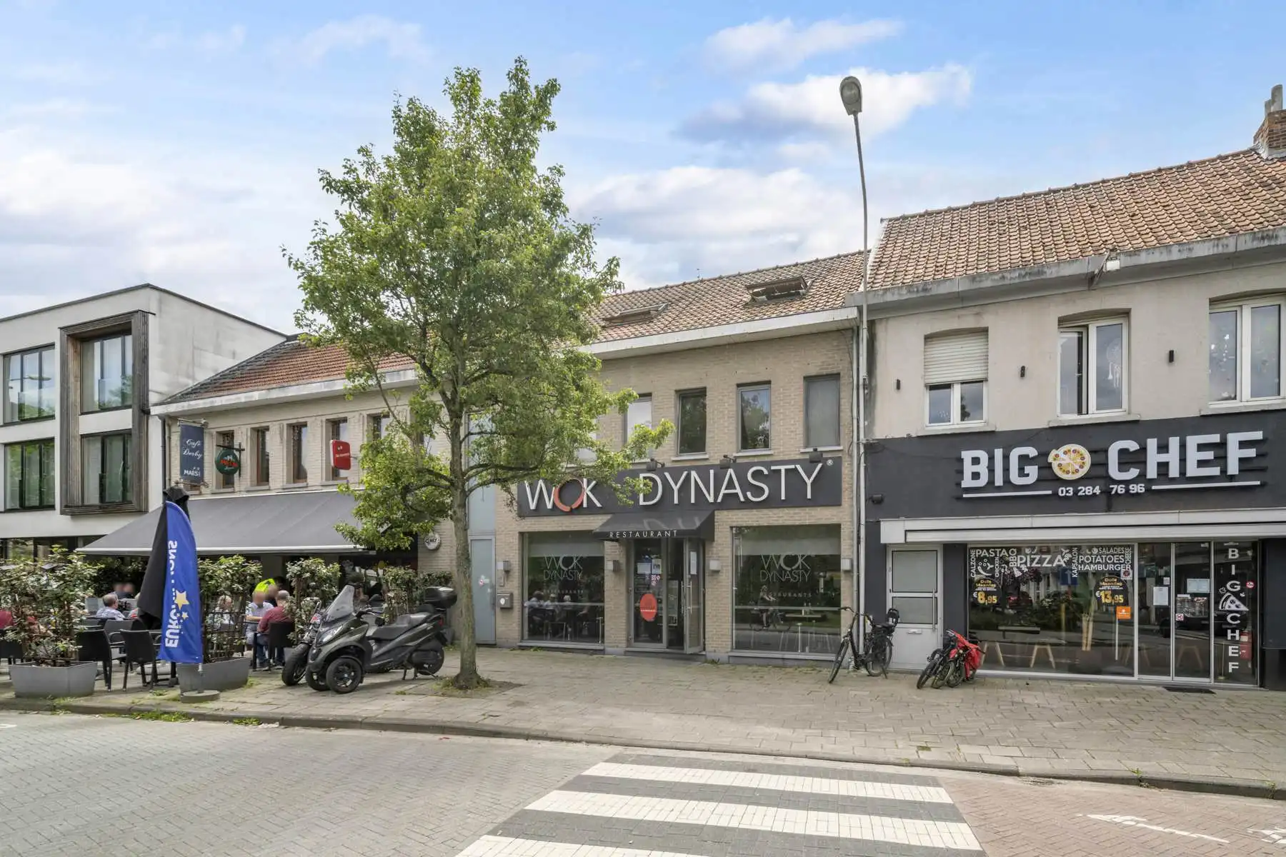 Prachtig commercieel pand met stadstuin in het hart van Aartselaar foto 2