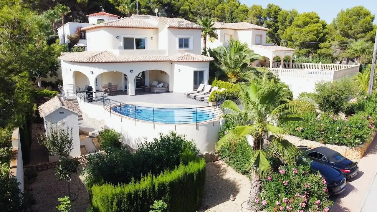 Luxueuze Villa nabij Benissa Costa – Slechts 800 meter van het Strand van La Fustera foto 3