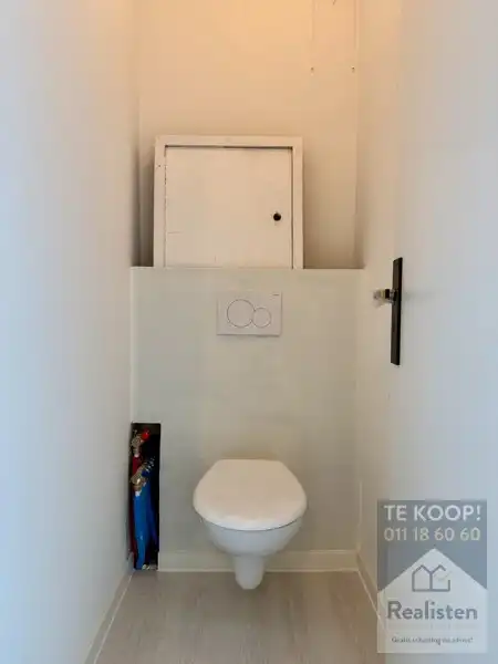 Totaal vernieuwd 2 slaapkamerappartement in hartje Hasselt foto 15