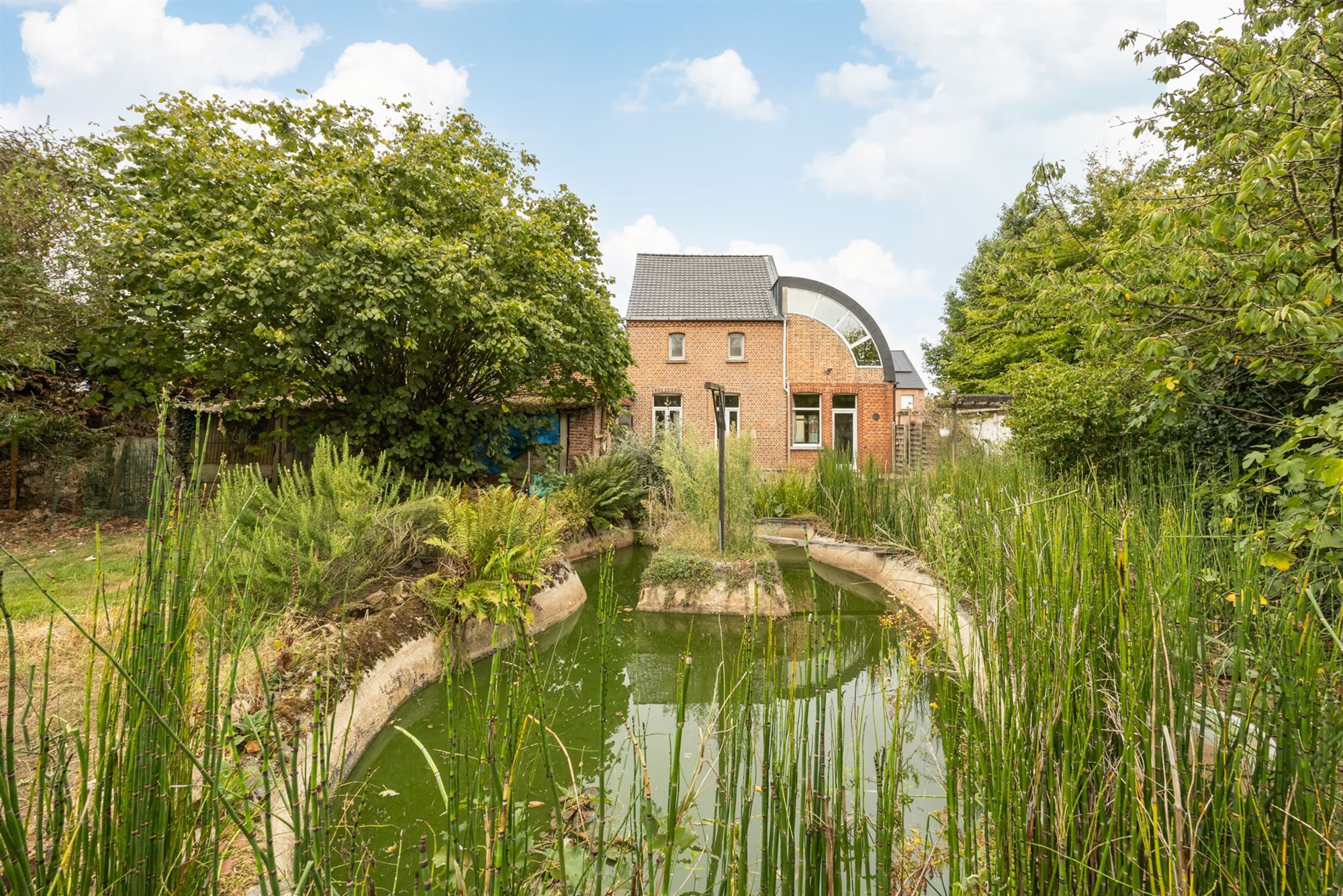 Lichtrijk op te frissen woning op 11a60ca foto 17