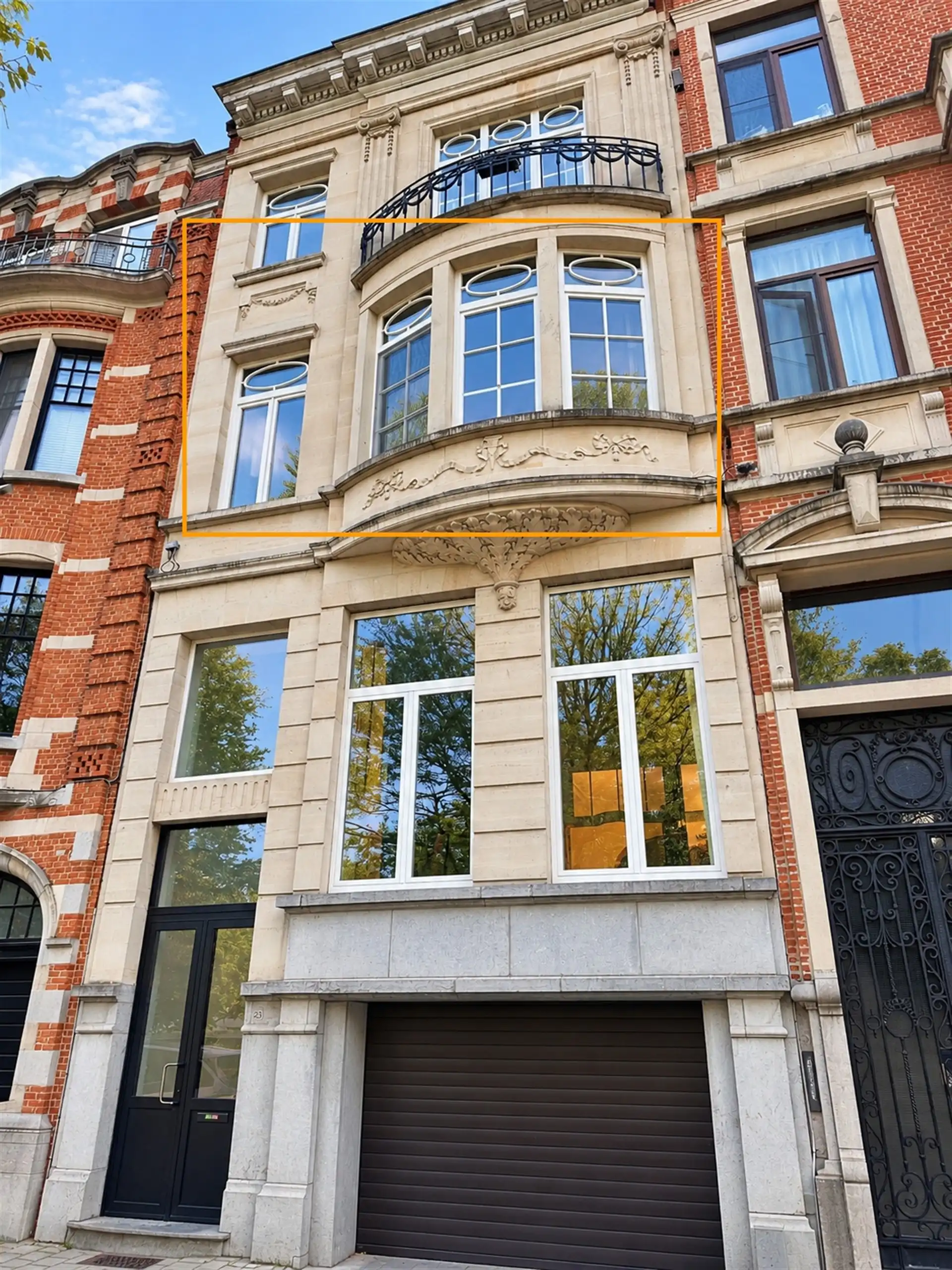 Appartement foto {{pictureIndex}}