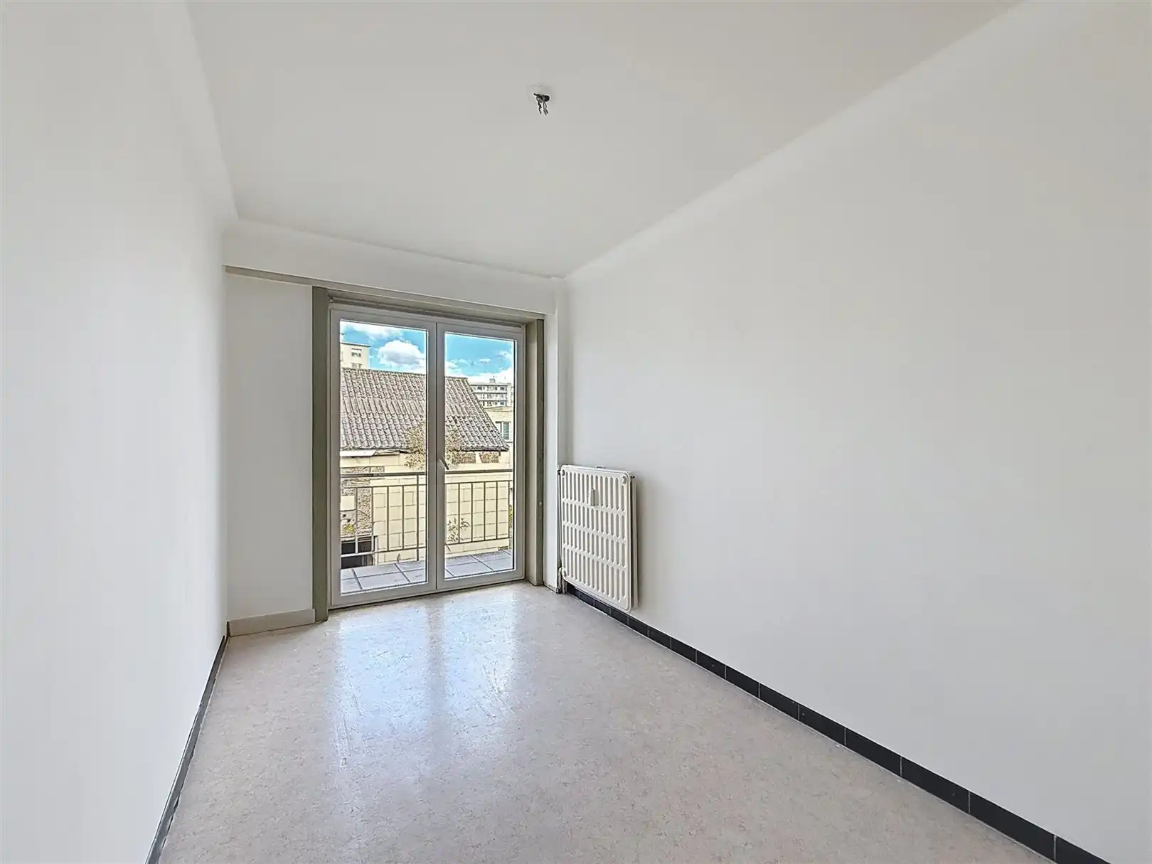 Ruim App 2de V, 2 slpks, terras en kelder foto 15