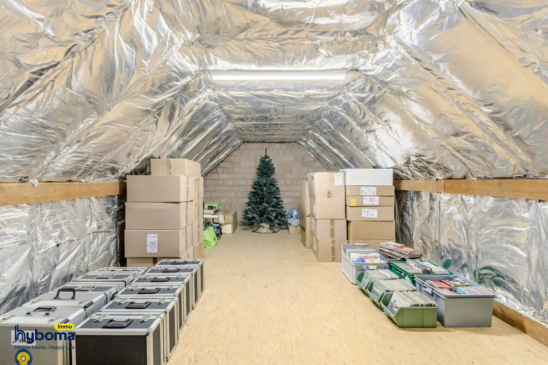 Instapklare woning met handelsruimte in centrum Kortemark foto 13