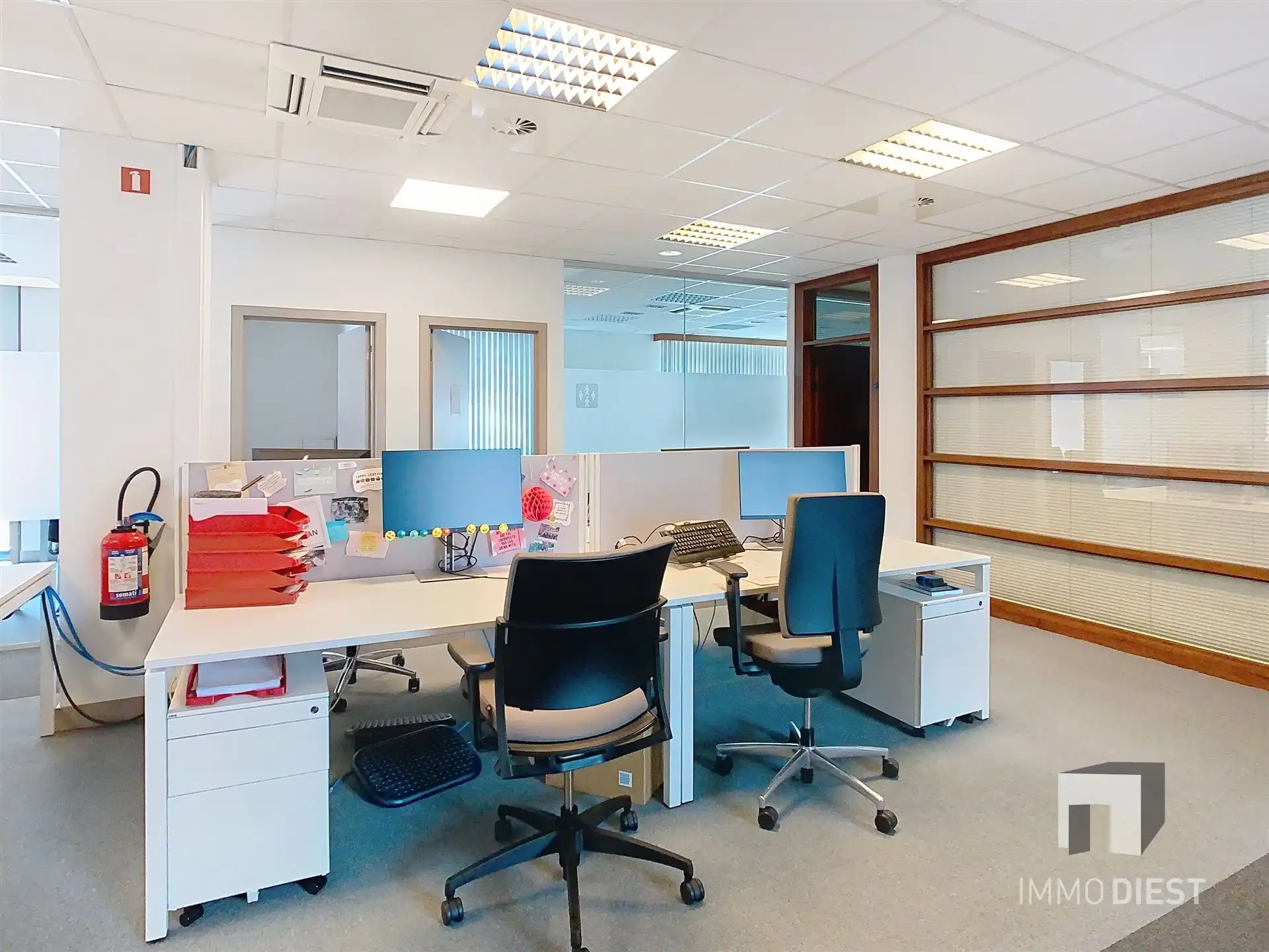 Luxueus ingerichte kantoorruimte foto 10