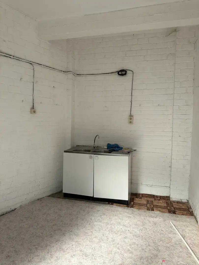 Goed gelegen belétage-rijwoning in Gent foto 3