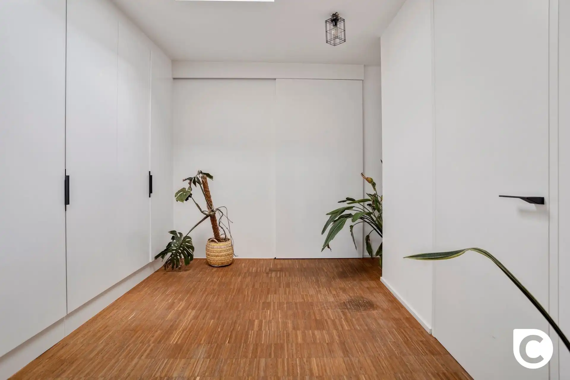 Prachtig gerenoveerd Loftappartement 2 slp en magazijn/handelsruimte foto 13