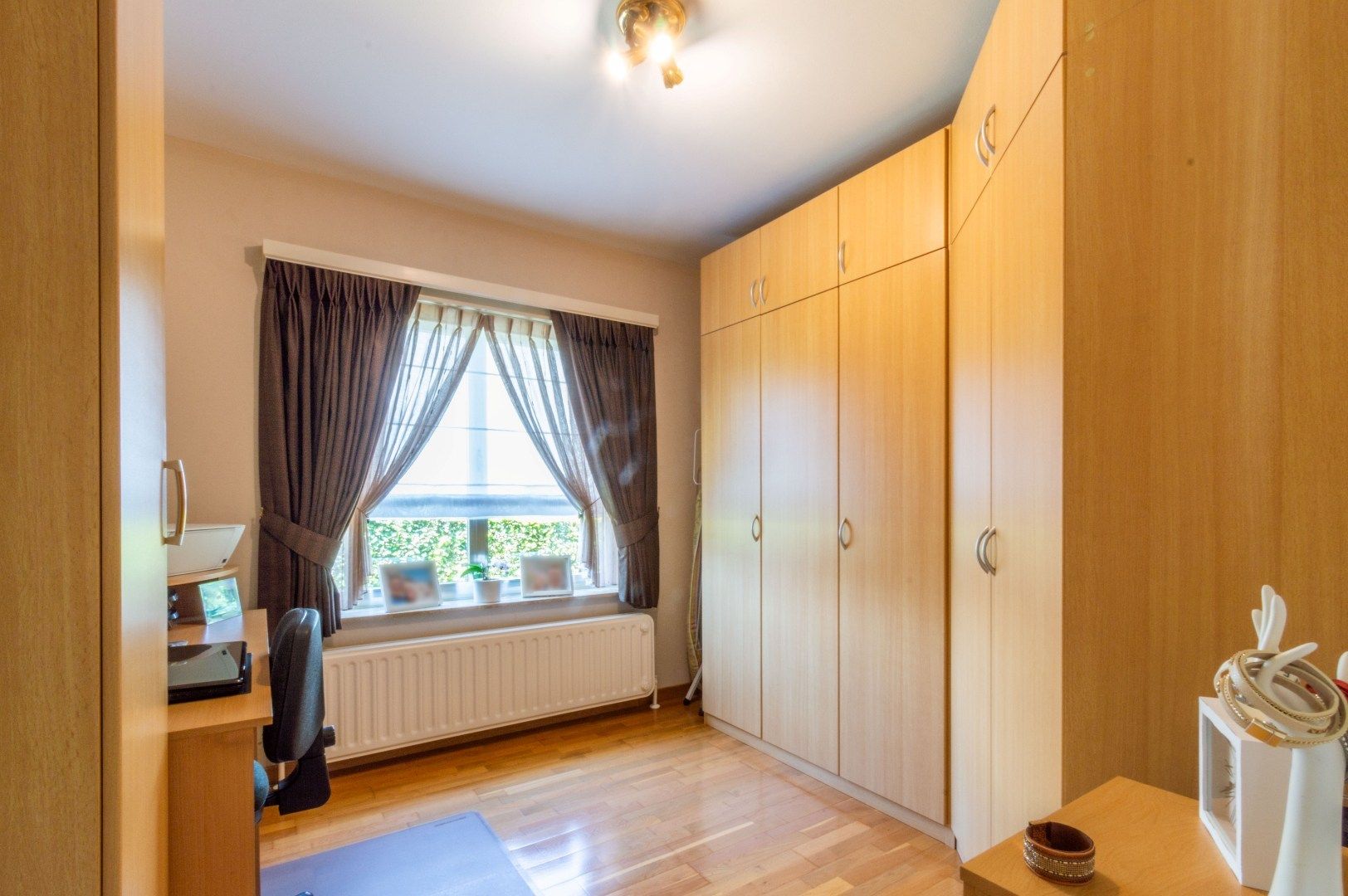 GELIJKSVLOERSVILLA MET 3 SLP IN WIJK GRAVENHOF ! foto 16