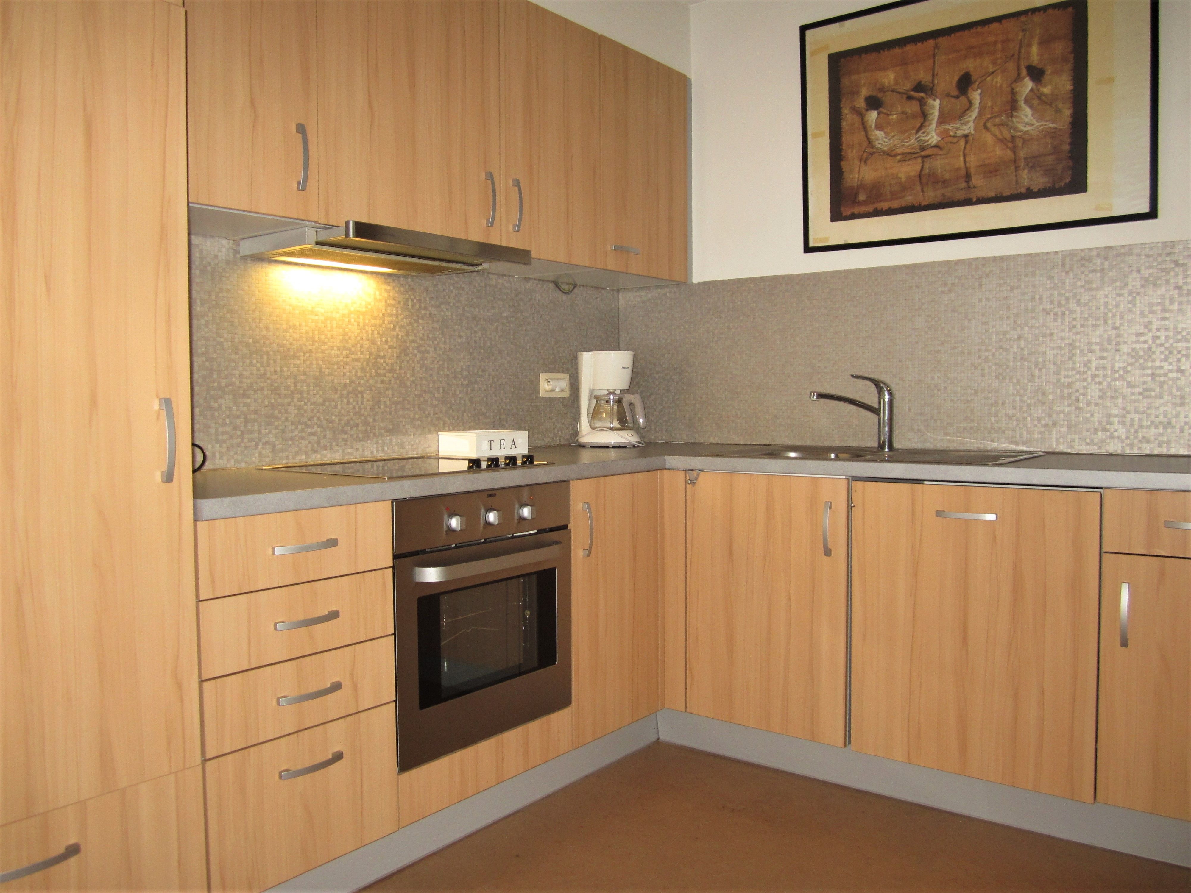 Prachtig appartement met lift, 85 m², voorzien van een zonnig zuidgericht terras en staanplaats! foto 8