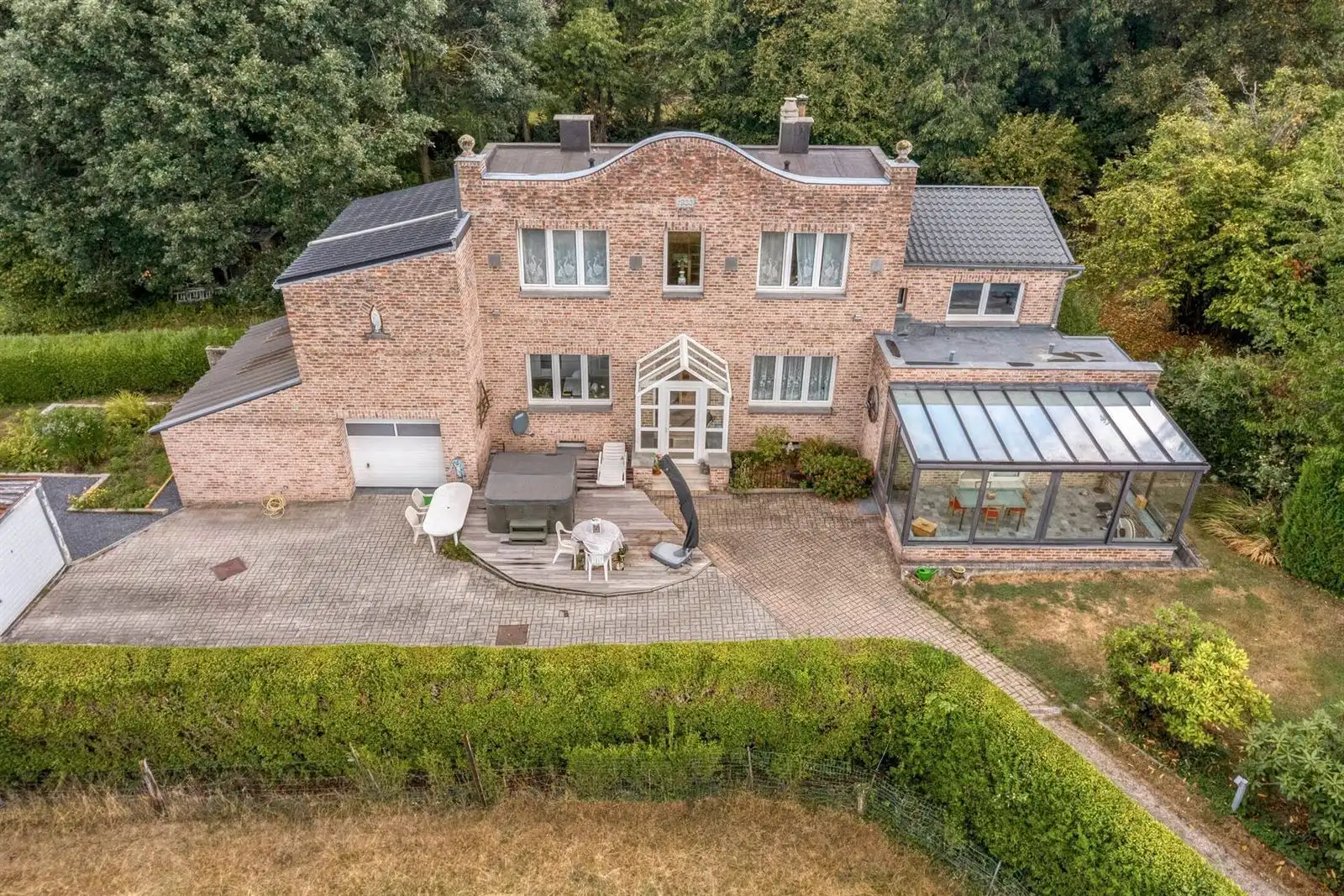 Unieke woning op mooi perceel van 12a foto 24