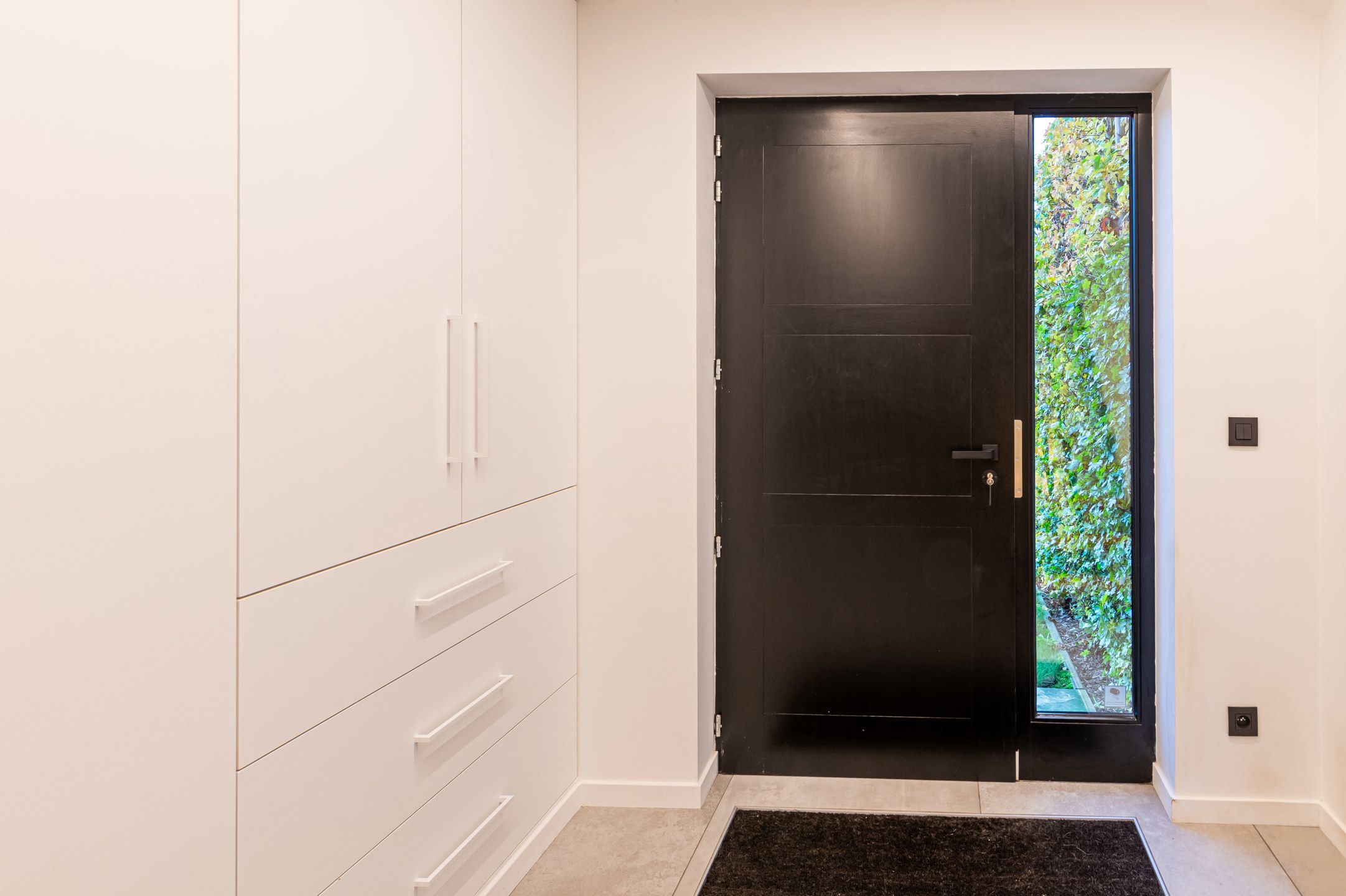 Moderne HOB met 4 (mogelijk 5) kamers en dubbele garage foto 9