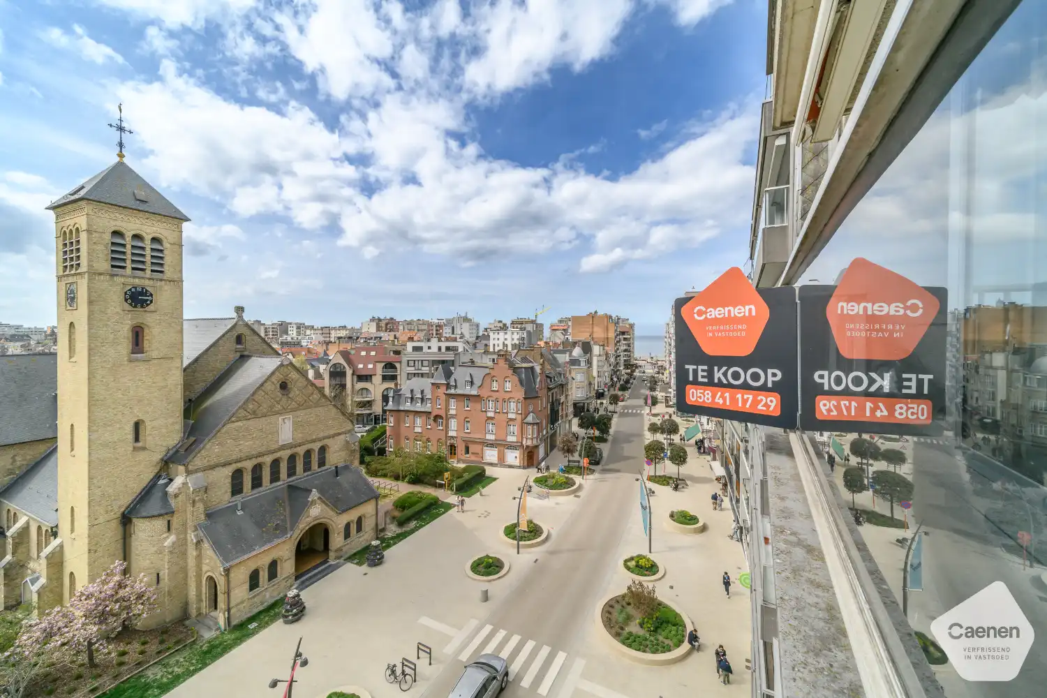 Prachtig instapklaar 3-slaapkamerappartement op de 6de verdieping – hartje De Panne foto {{pictureIndex}}