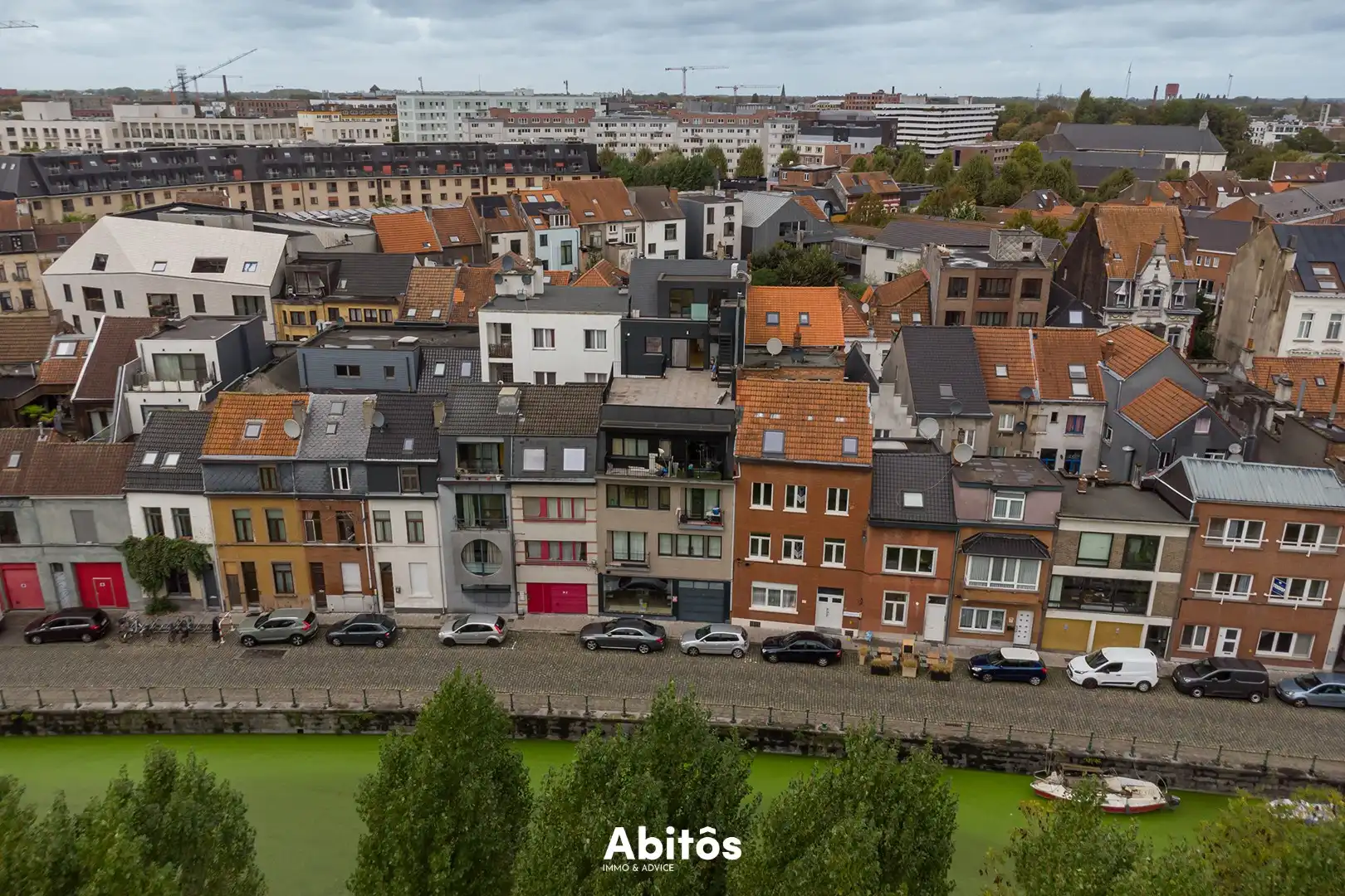 Luxueus gemeubeld penthouse met zicht op de Leie en de Gentse torens foto 20