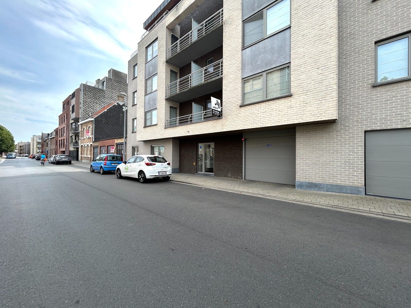 Instapklaar 2-slaapkamer appartement op wandelafstand van centrum Roeselare! foto 17