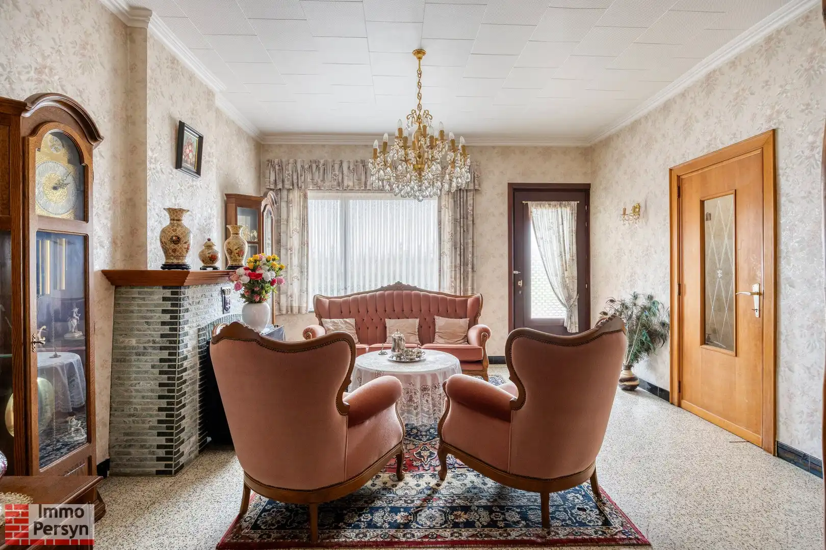 Vrijstaande woning met werkplaats op ruim perceel in landelijke omgeving foto 5