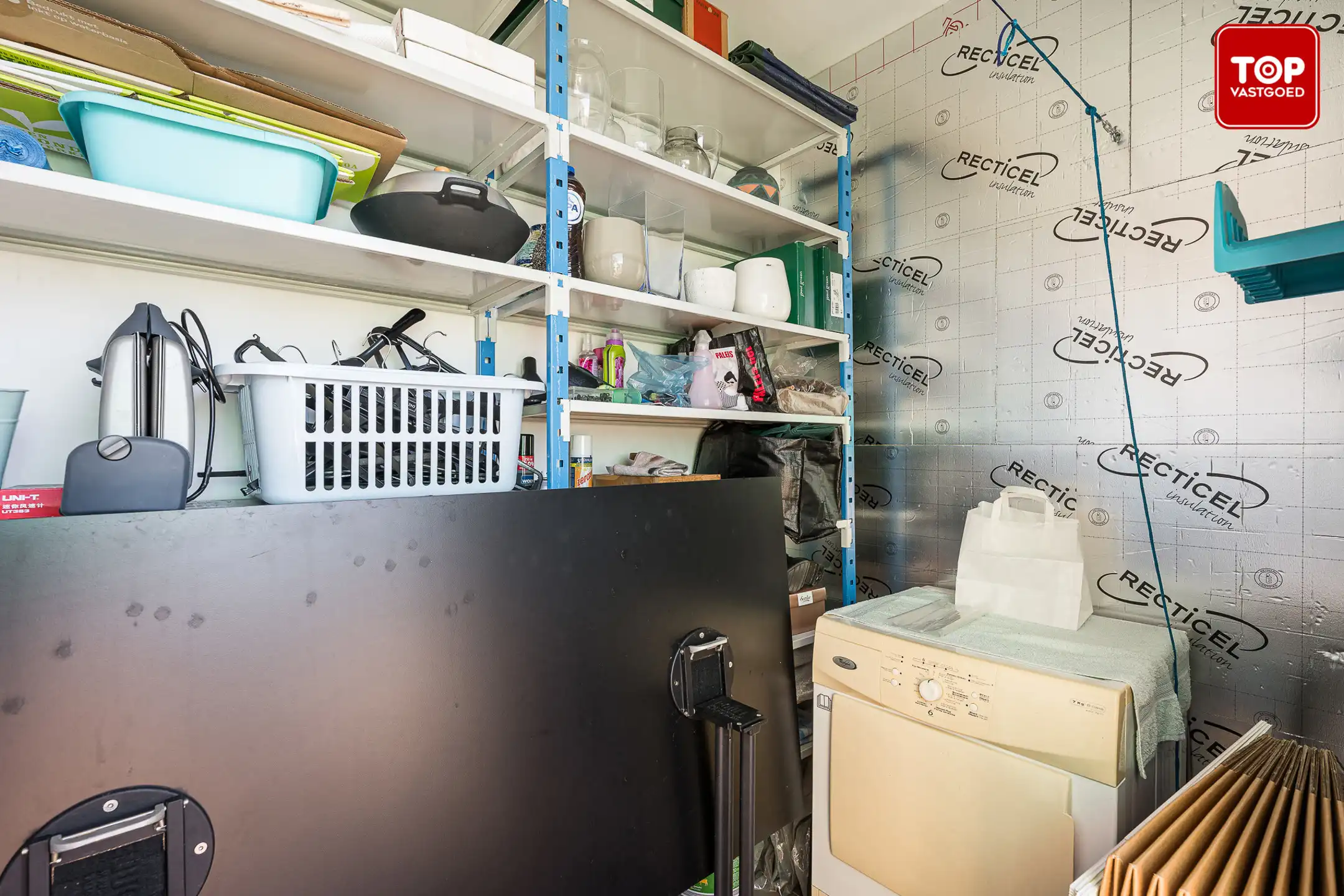 Hoogwaardig afgewerkte penthouse met 45m² terras. 2 slaapkamers, garage en staanplaats!  foto 27