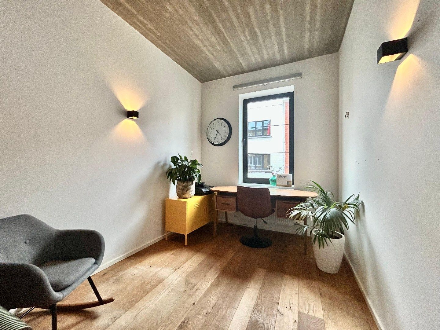 Een unieke woonst op gegeerde locatie met 4 slpk en 2 badk foto 19