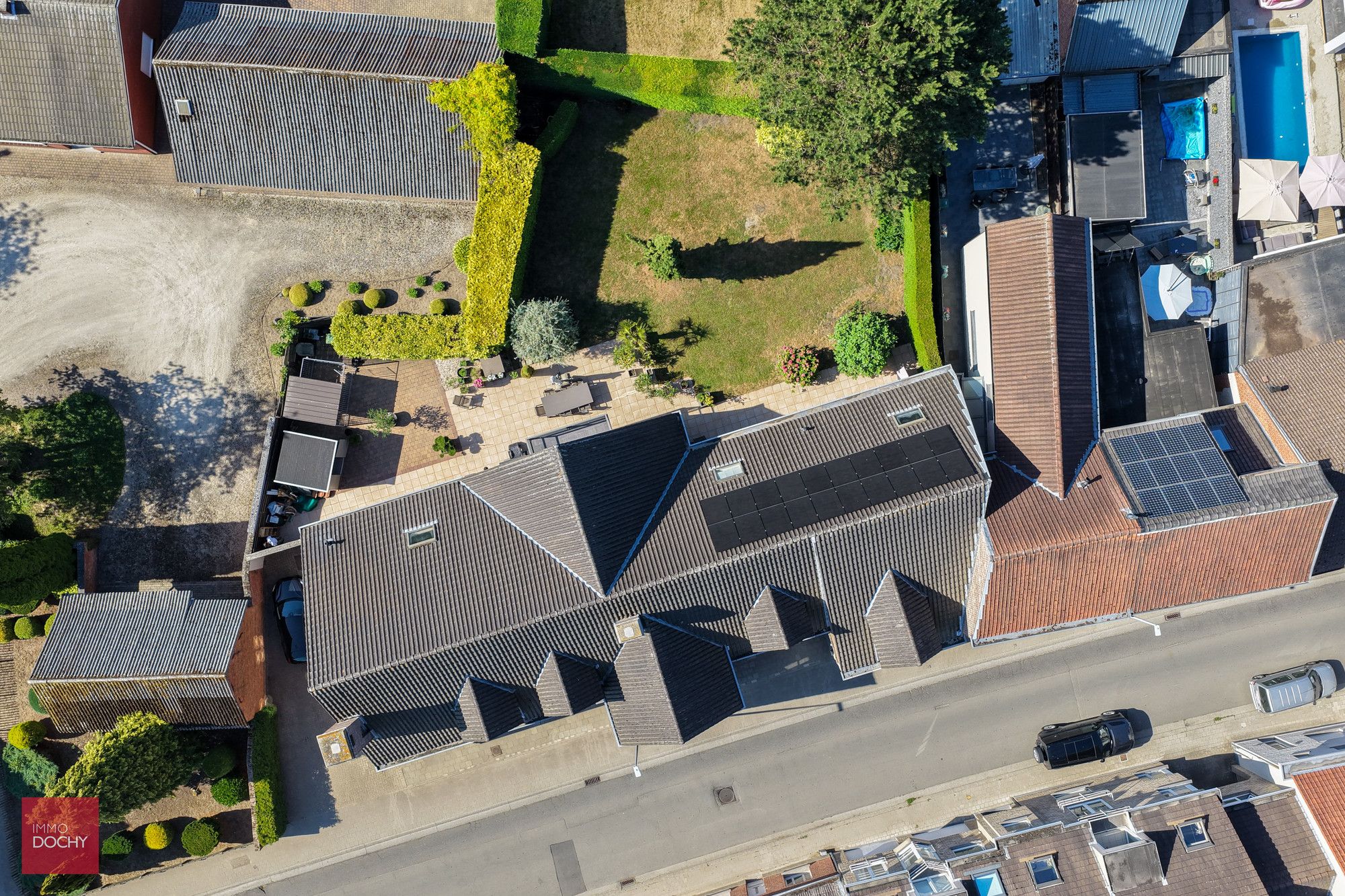 Zeer ruime en verzorgde praktijkwoning of cohousing te Moerzeke foto 3