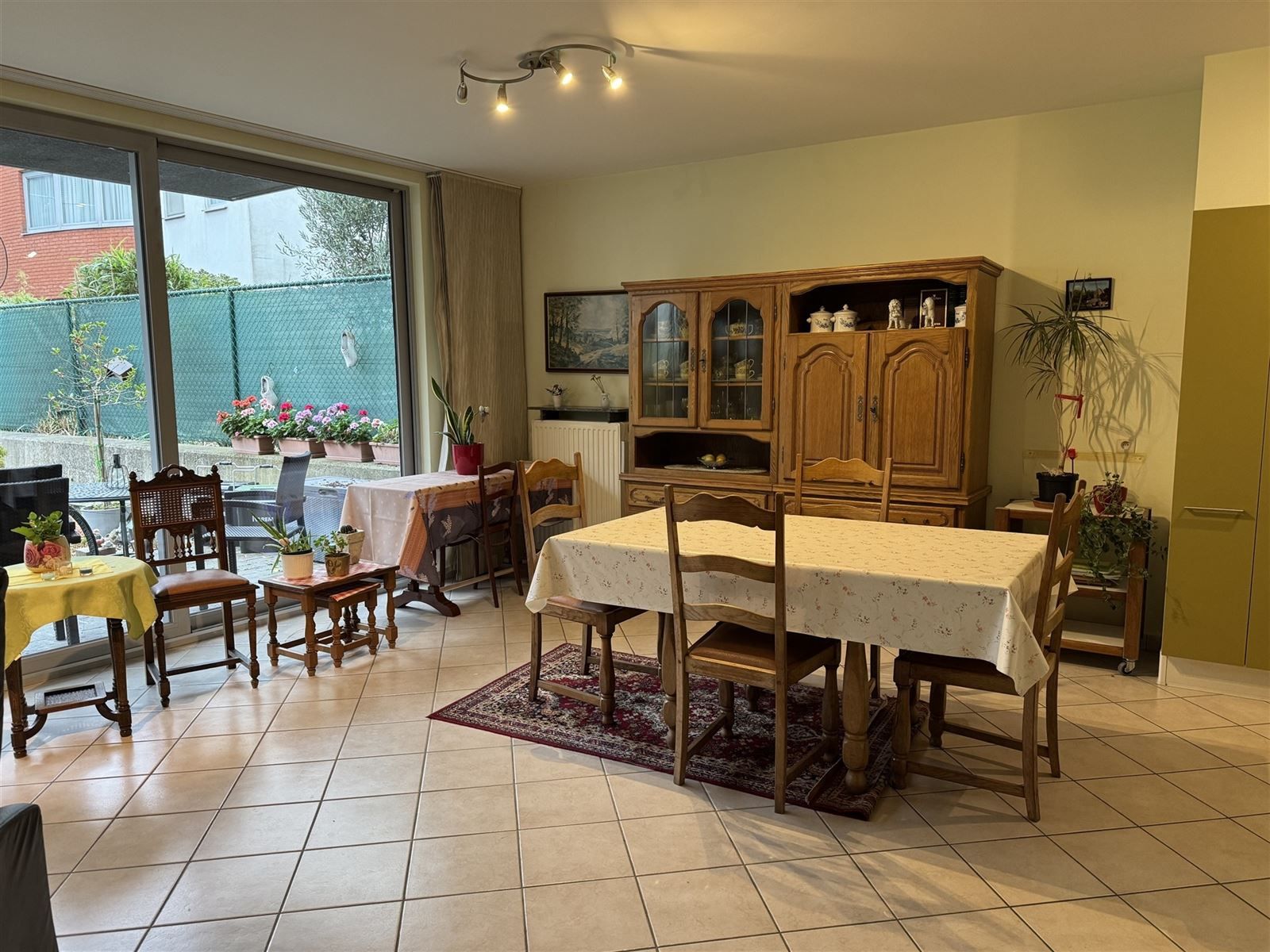 Gelijkvloers appartement foto 2