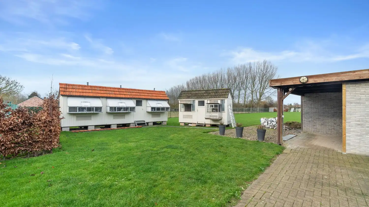 Instapklare woning met 3 slaapkamers en zeer grote tuin foto 23