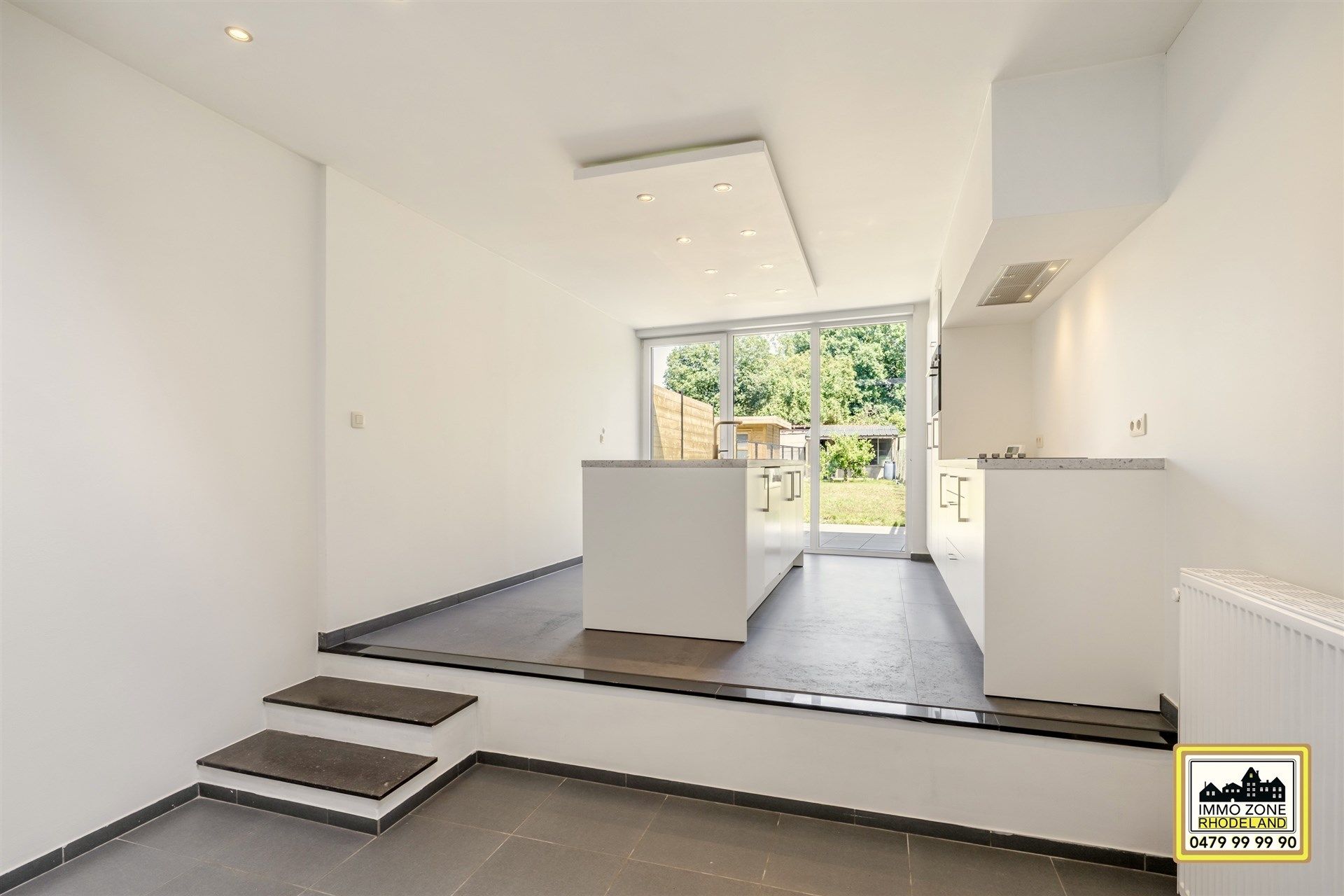 Super instapklare energiezuinige woning met 4 slpks en tuin foto 10