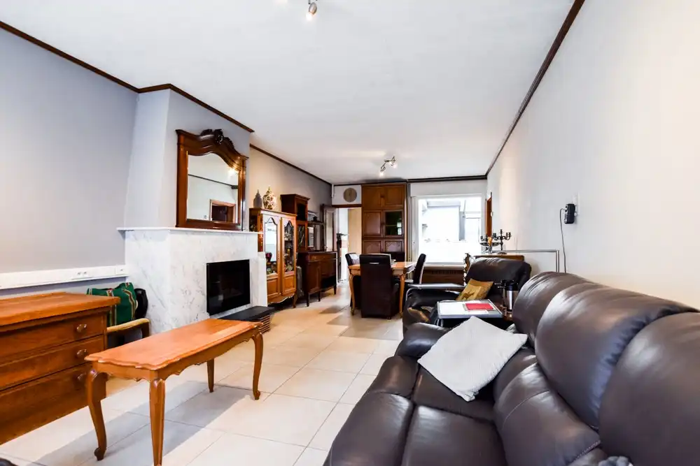 Instapklare GEZINSWONING met o.a. 3 slpks, zonnige STADSKOER en atelier te Blankenberge ! foto 5