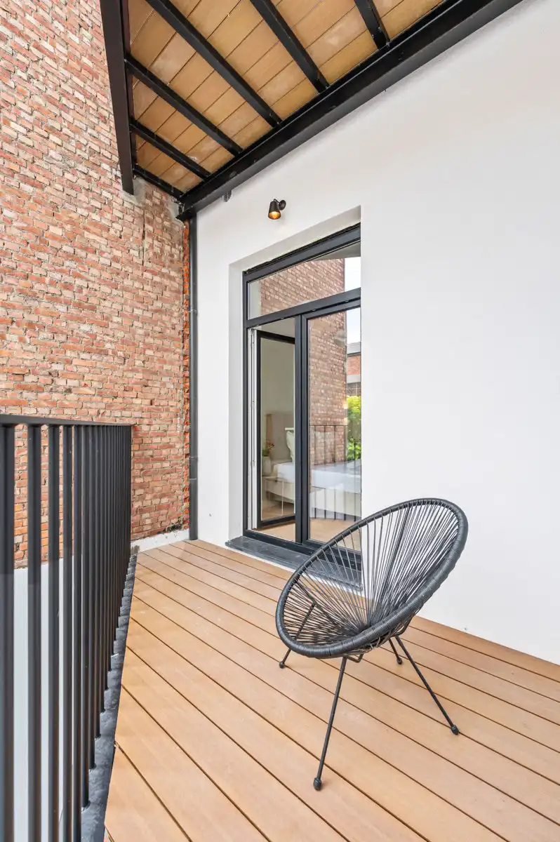 Appartement met zuidgericht terras nabij Marnixplaats foto 10
