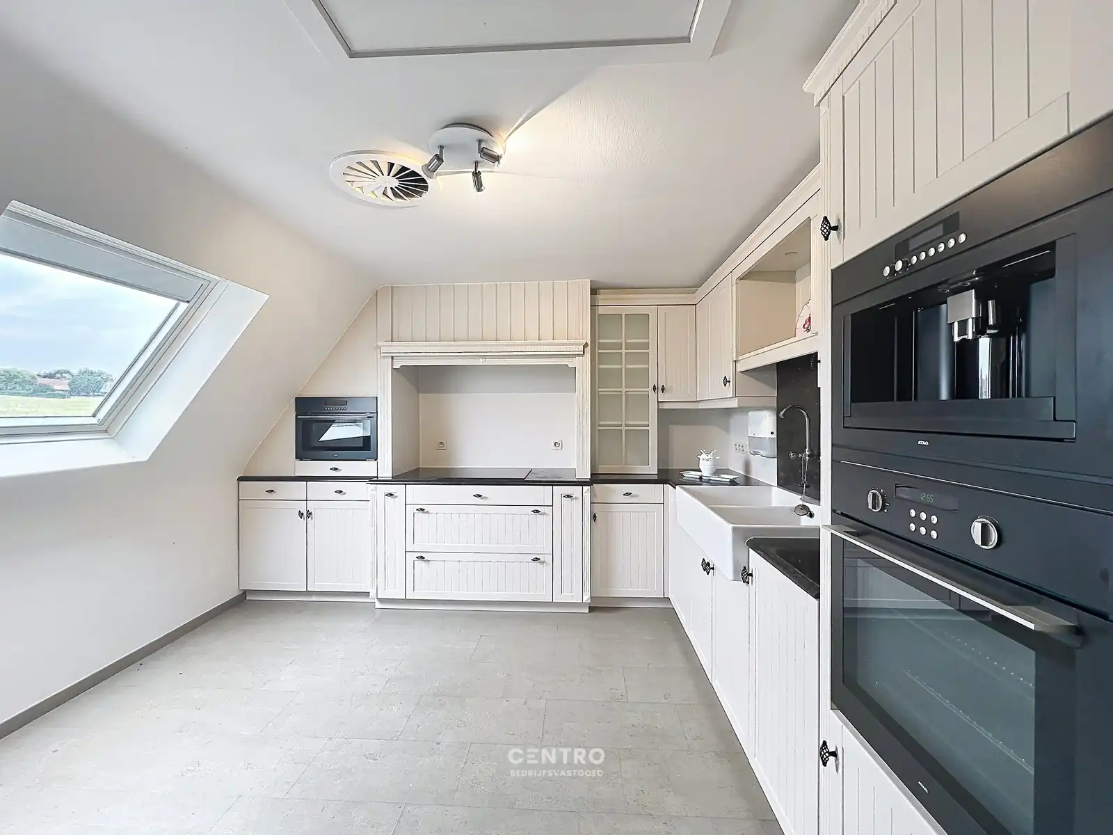 Prachtig, landelijk gelegen restaurant (150 couverts) op ± 3.400 m², VOLLEDIGE horeca-inboedel inbegrepen, met bewezen horeca-concept te HOOGLEDE! foto 33