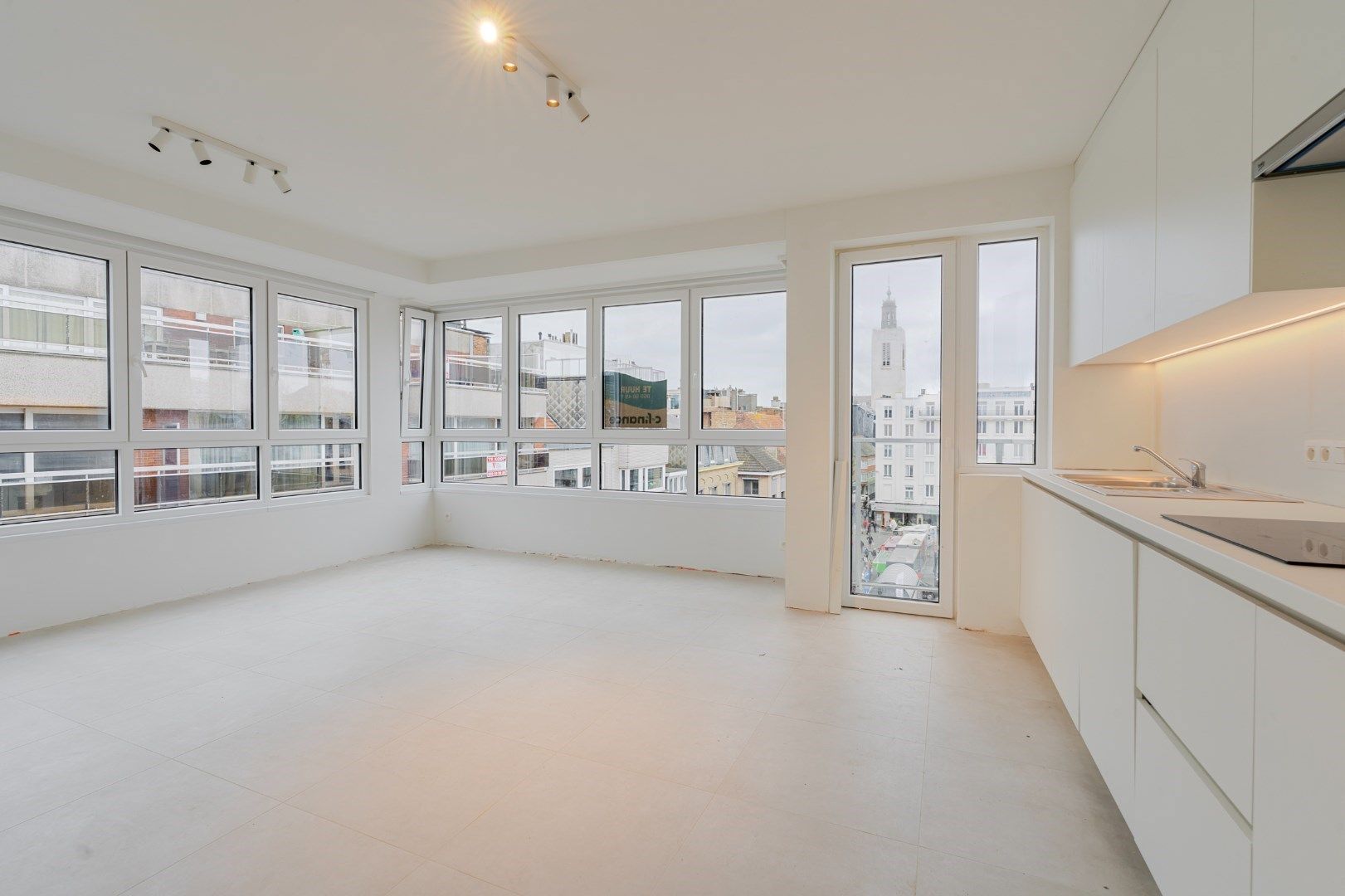 Vernieuwd 3-slaapkamerappartement met open zicht op het Mijnplein en EPC-label B! foto 3