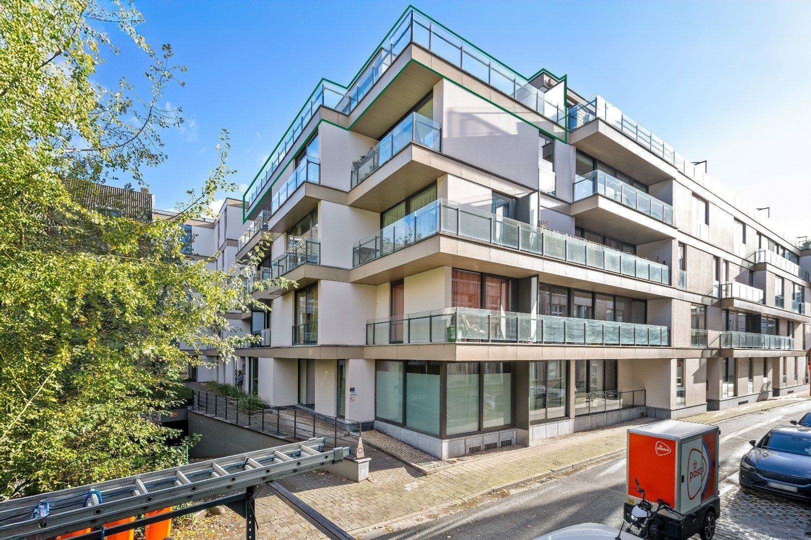 Prachtig appartement met ruime terrassen foto {{pictureIndex}}