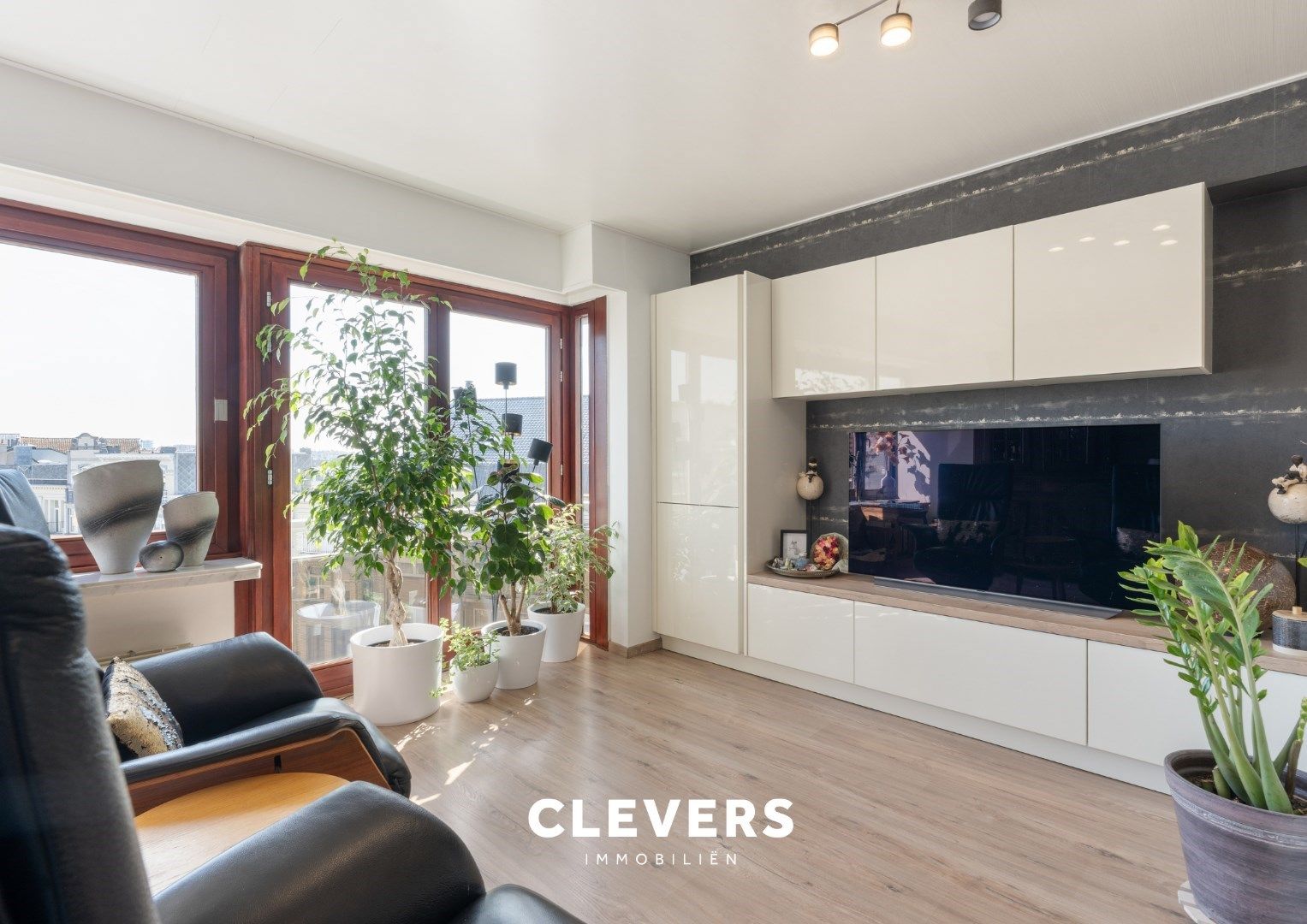 Prachtig gerenoveerd appartement met open zicht (2 slpks.). foto 4